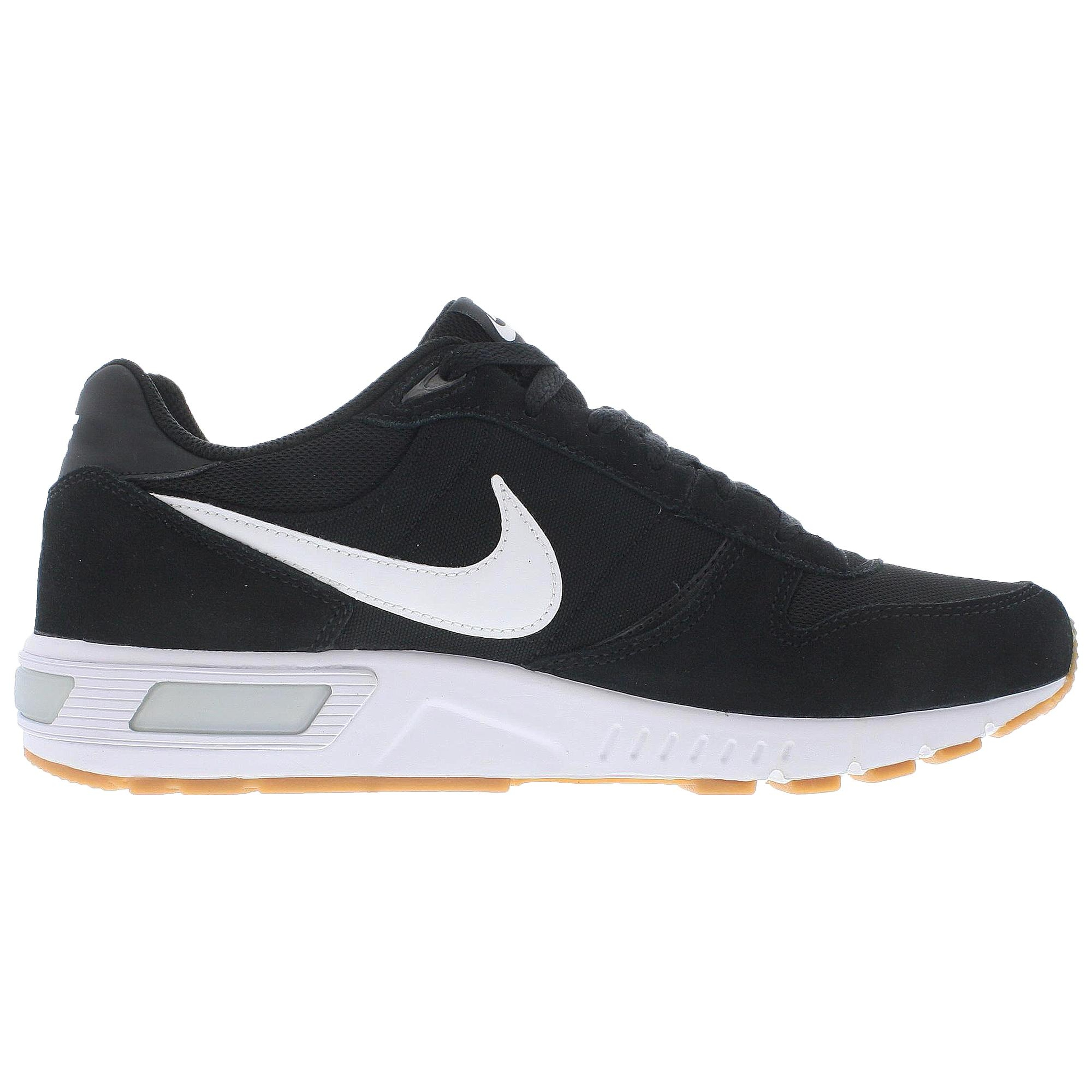 Nike Nightgazer Erkek Spor Ayakkabı