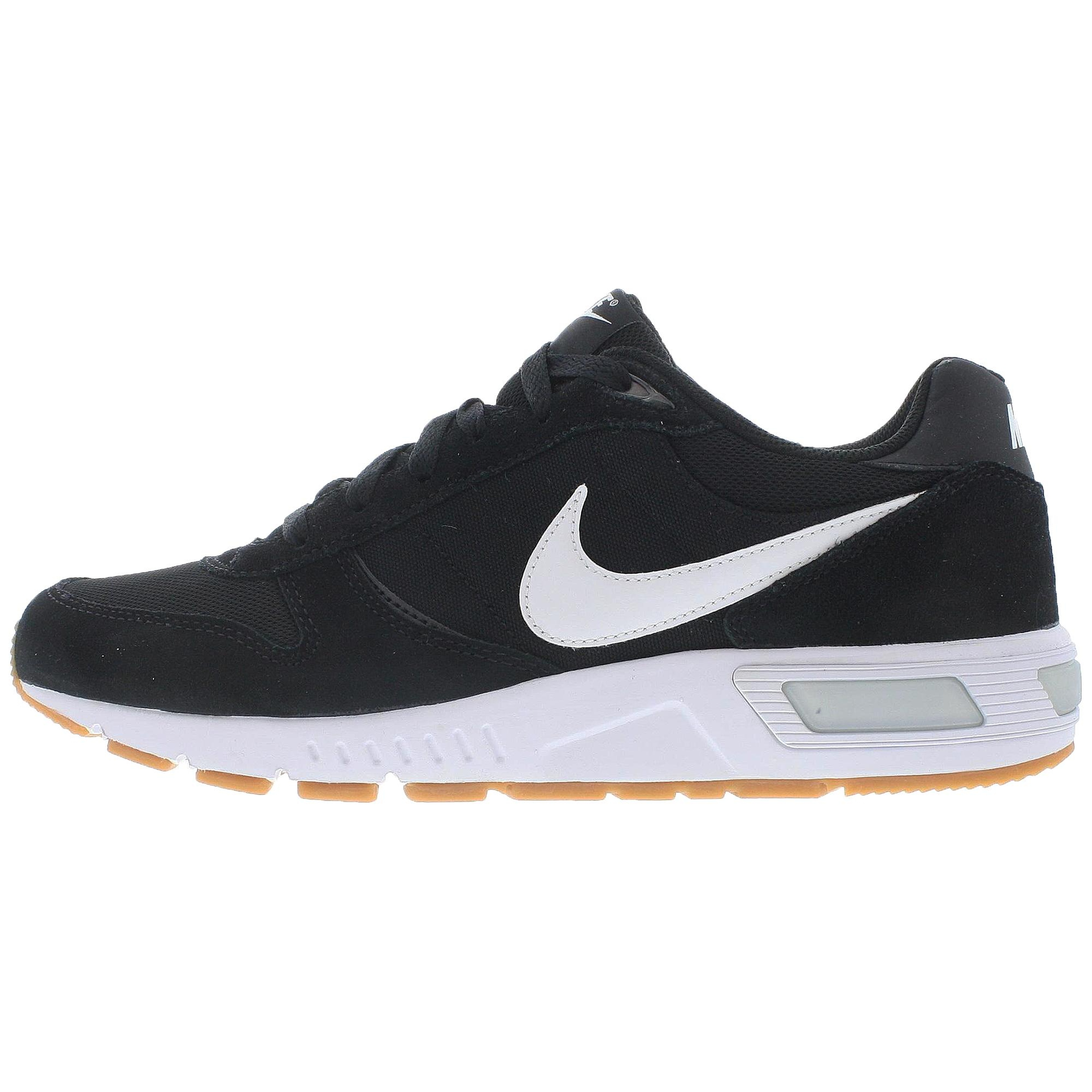 Nike Nightgazer Erkek Spor Ayakkabı