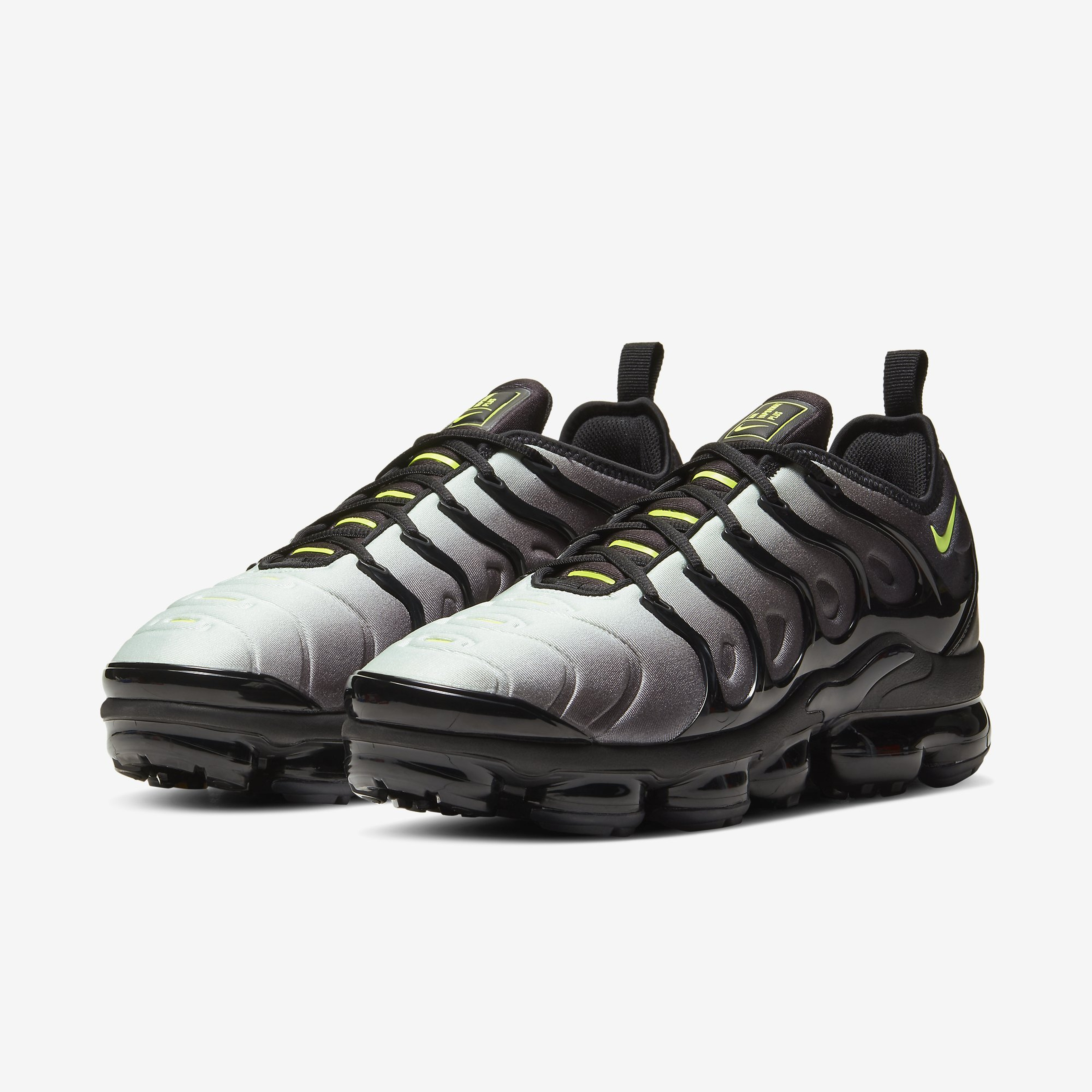 Nike Air VaporMax Plus SS20 Erkek Spor Ayakkabı