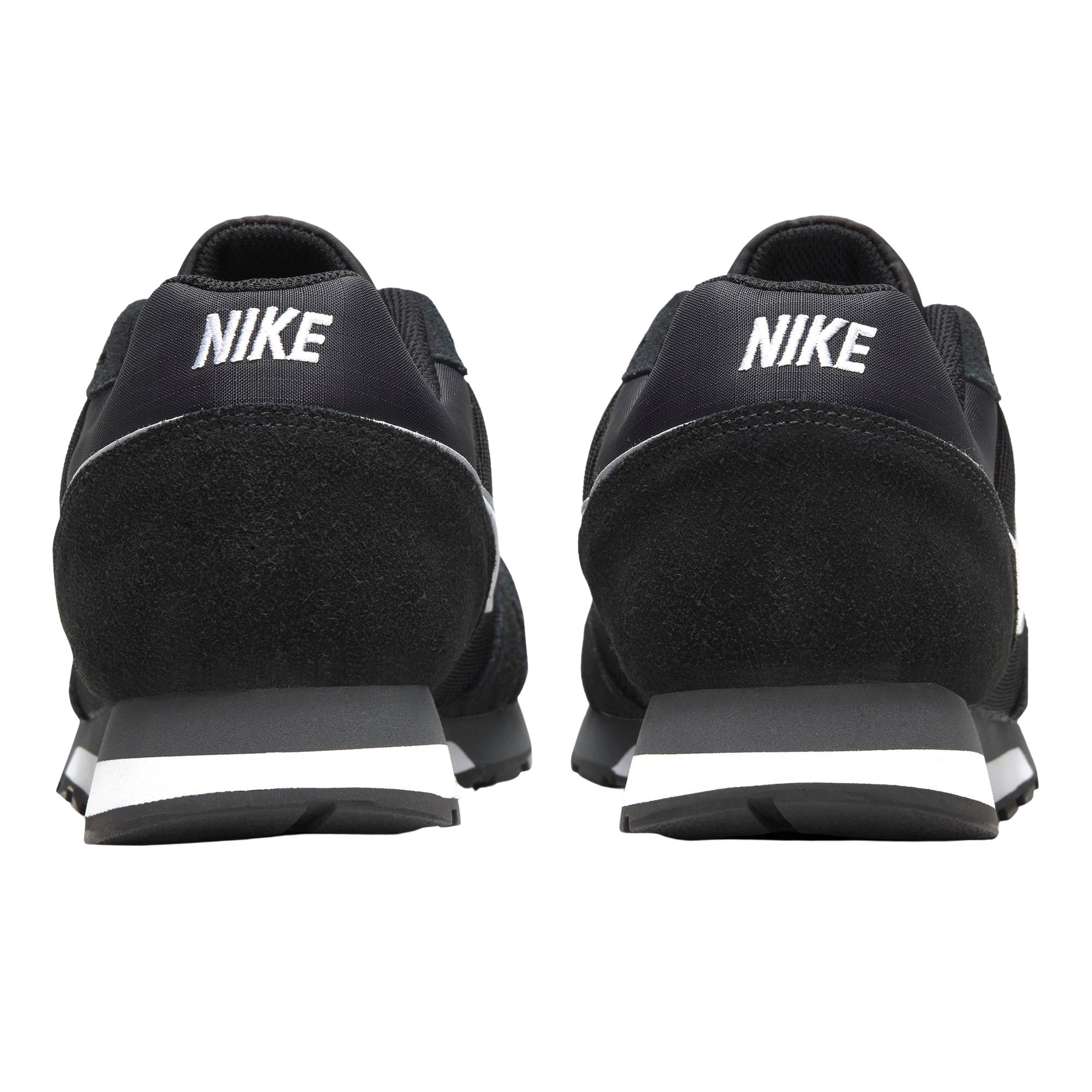 Nike MD Runner 2 Erkek Spor Ayakkabı