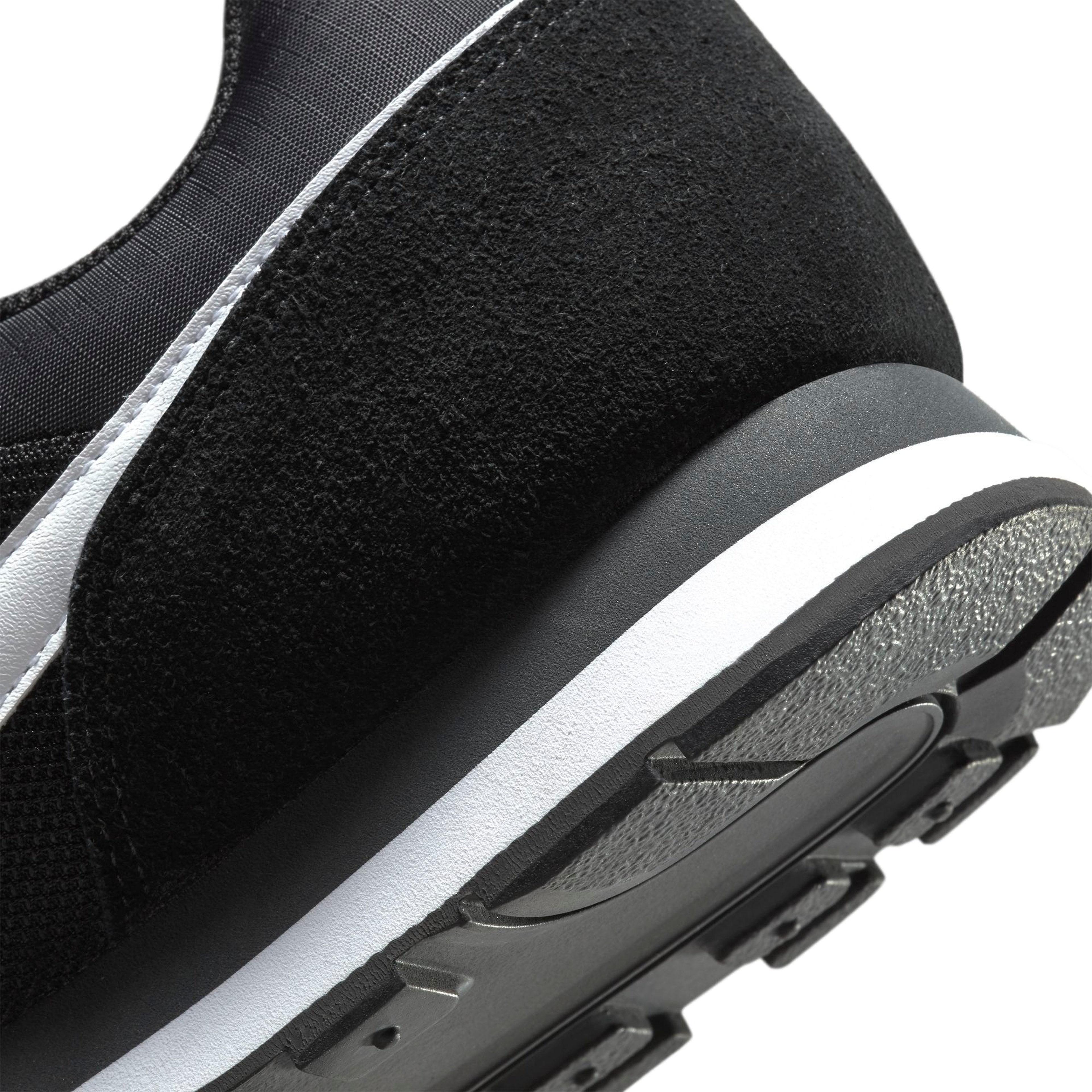 Nike MD Runner 2 Erkek Spor Ayakkabı