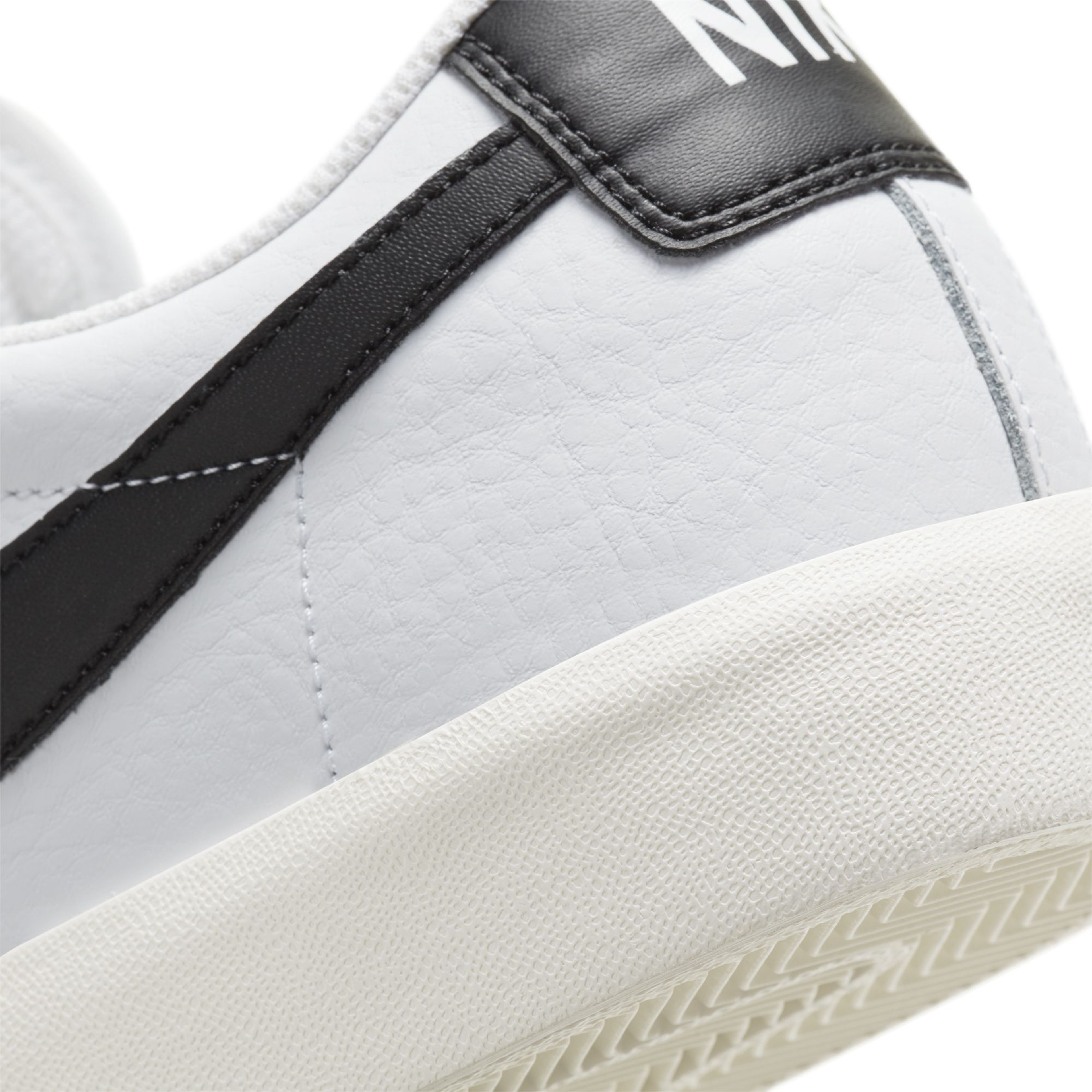 Nike Blazer Low Lthr Erkek Spor Ayakkabı