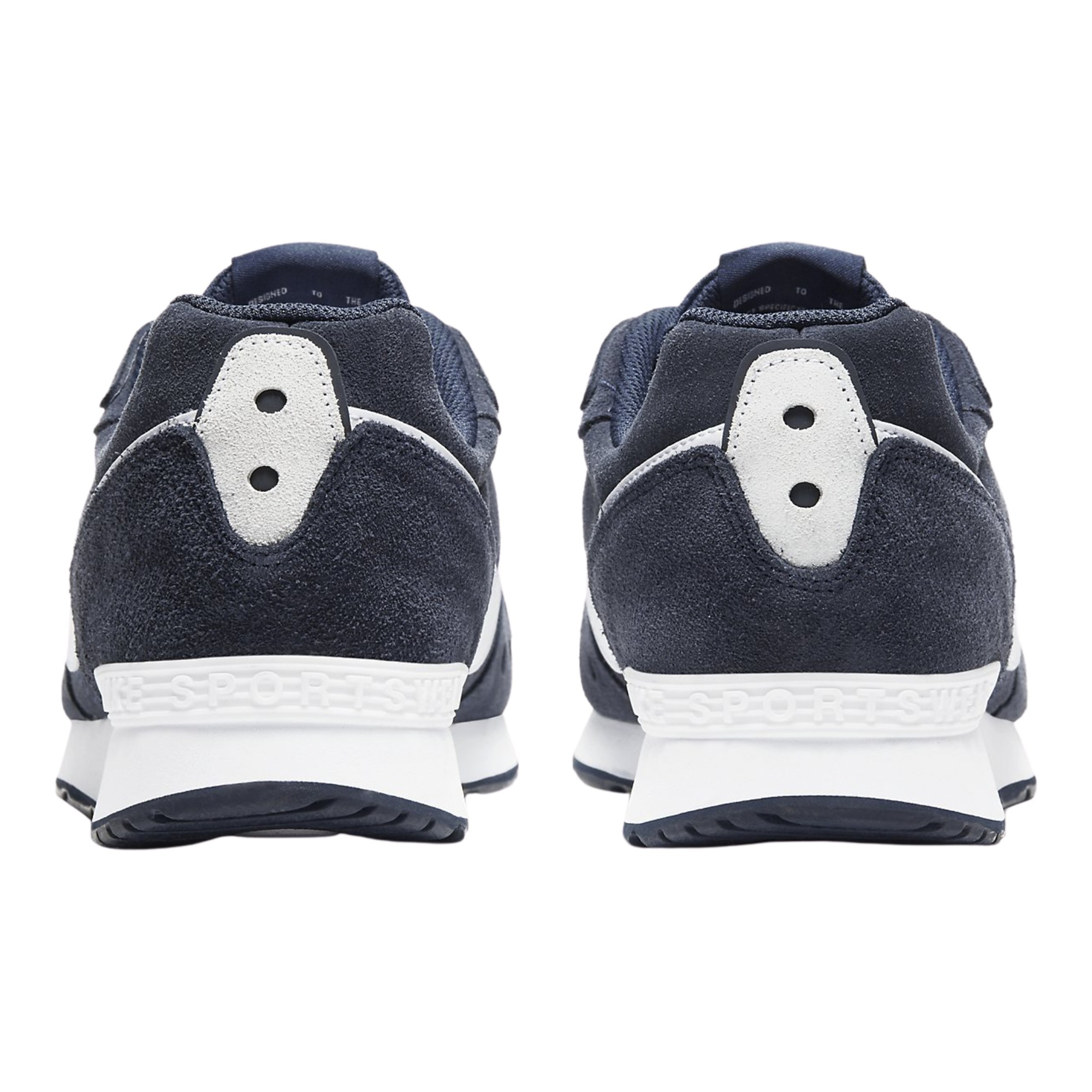 Nike Venture Runner Suede Erkek Spor Ayakkabı