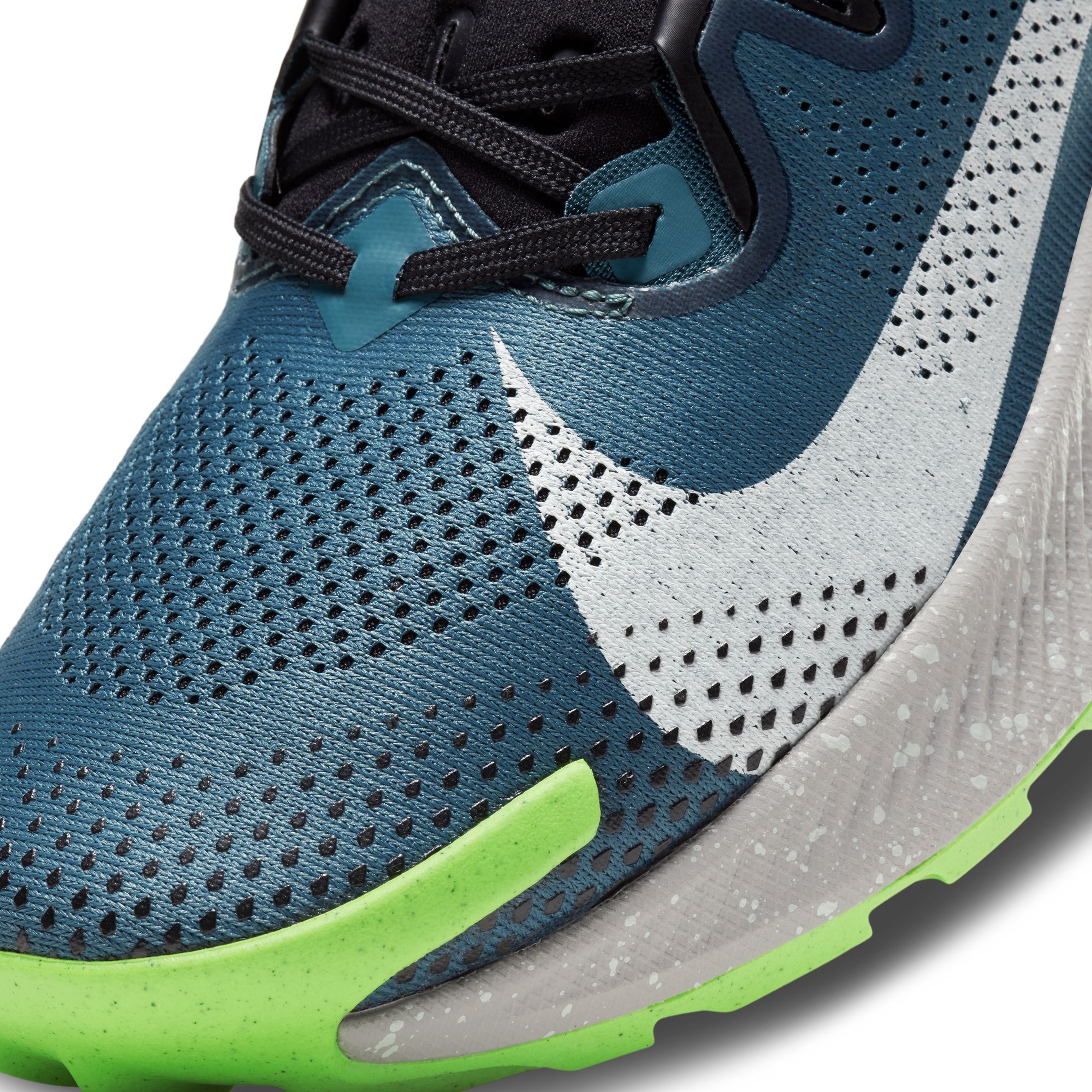 Nike Pegasus Trail 2 Running Erkek Spor Ayakkabı