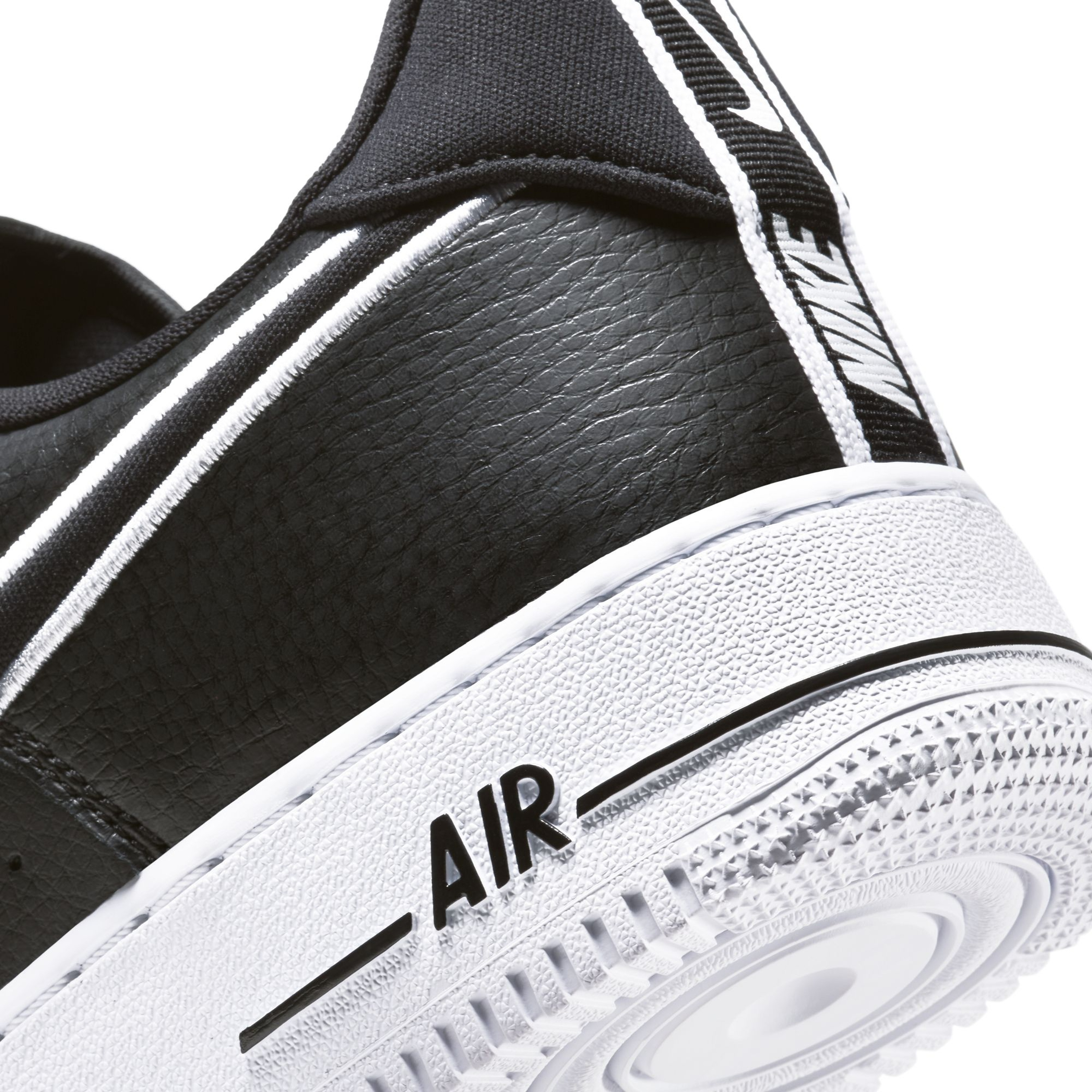 Nike Air Force 1 Erkek Spor Ayakkabı