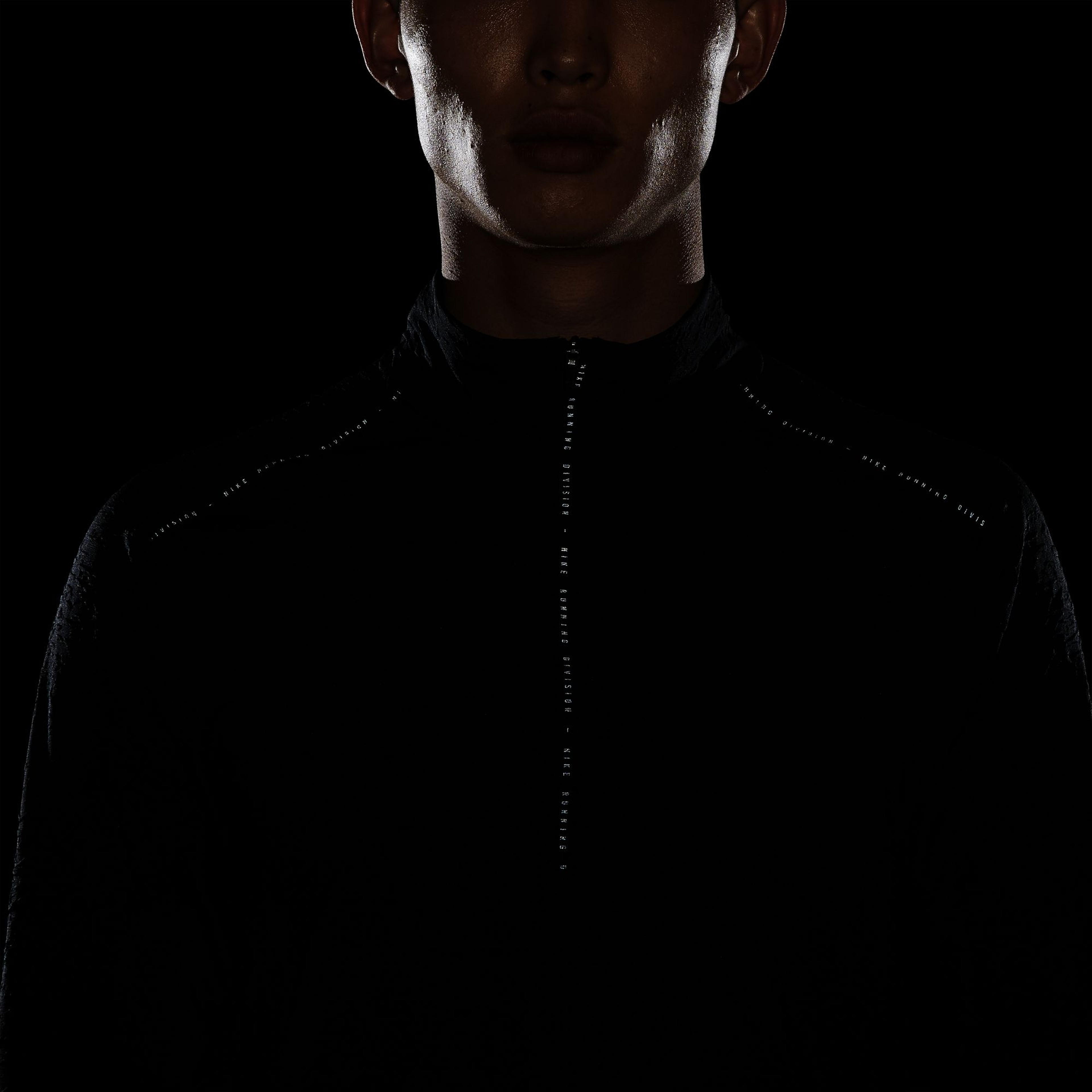 Nike Dri-Fit Element Run Division Running Half-Zip Long-Sleeve