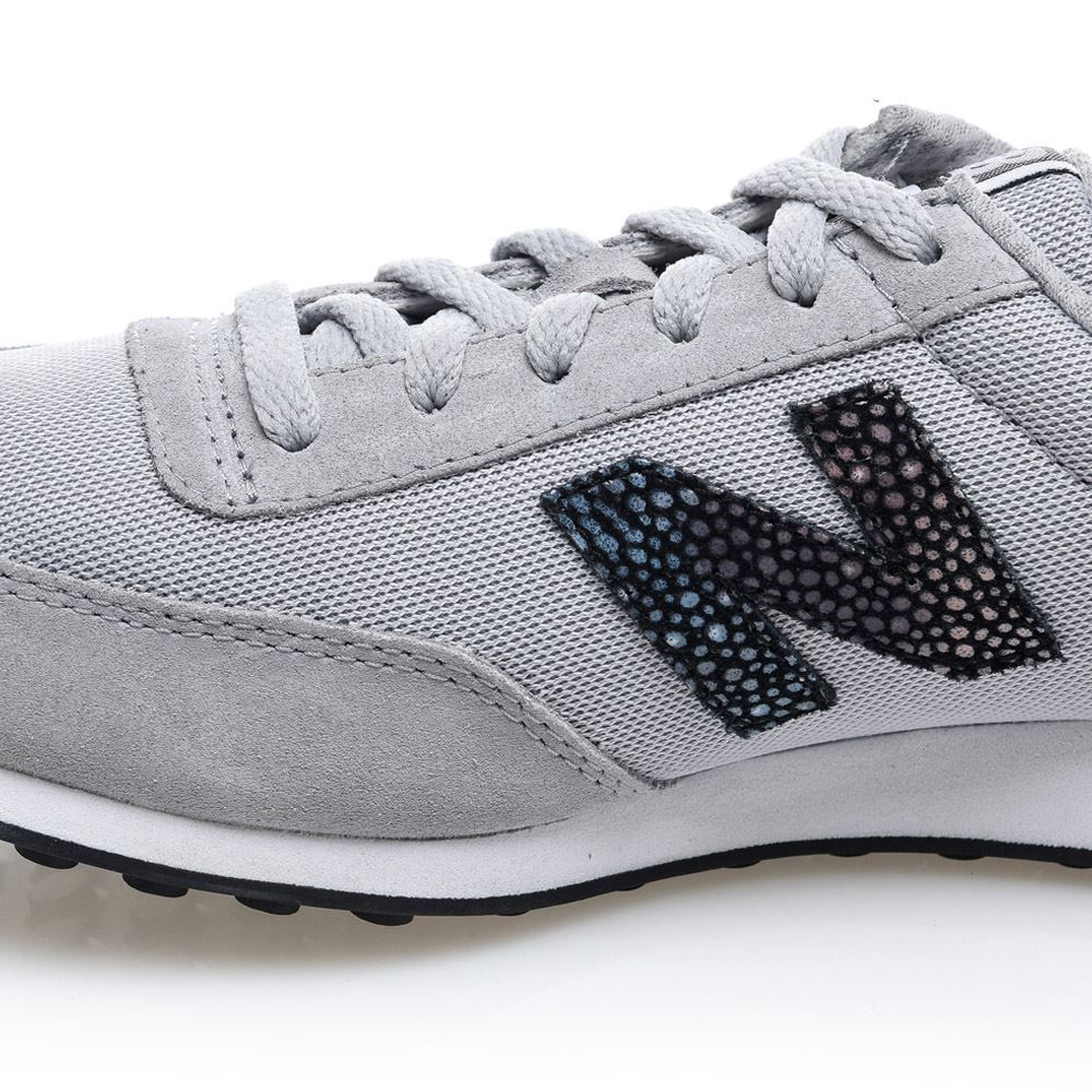 New Balance 410 Kadın Spor Ayakkabı