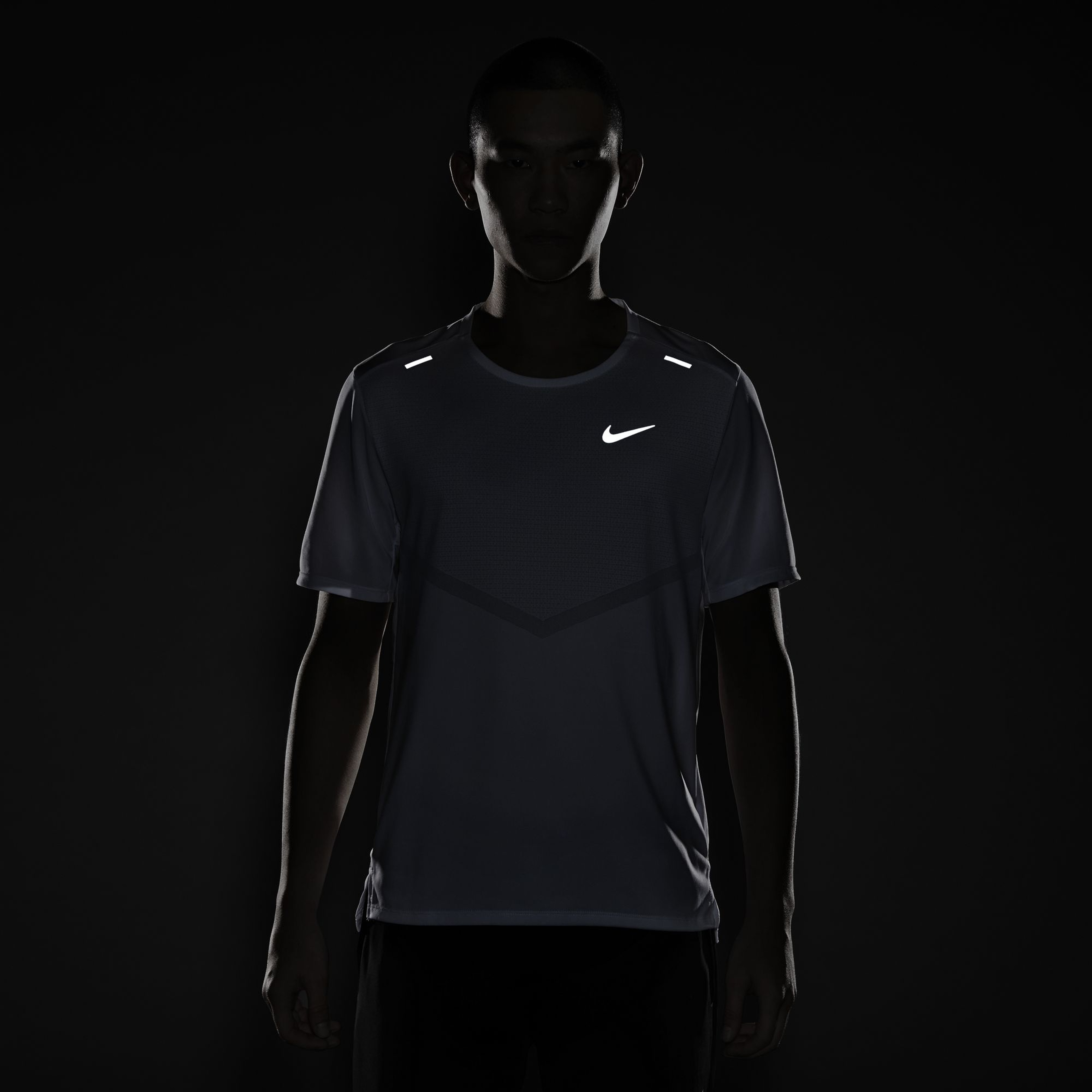 Nike Dri-Fit Rise 365 Short-Sleeve Running Top Erkek Tişört