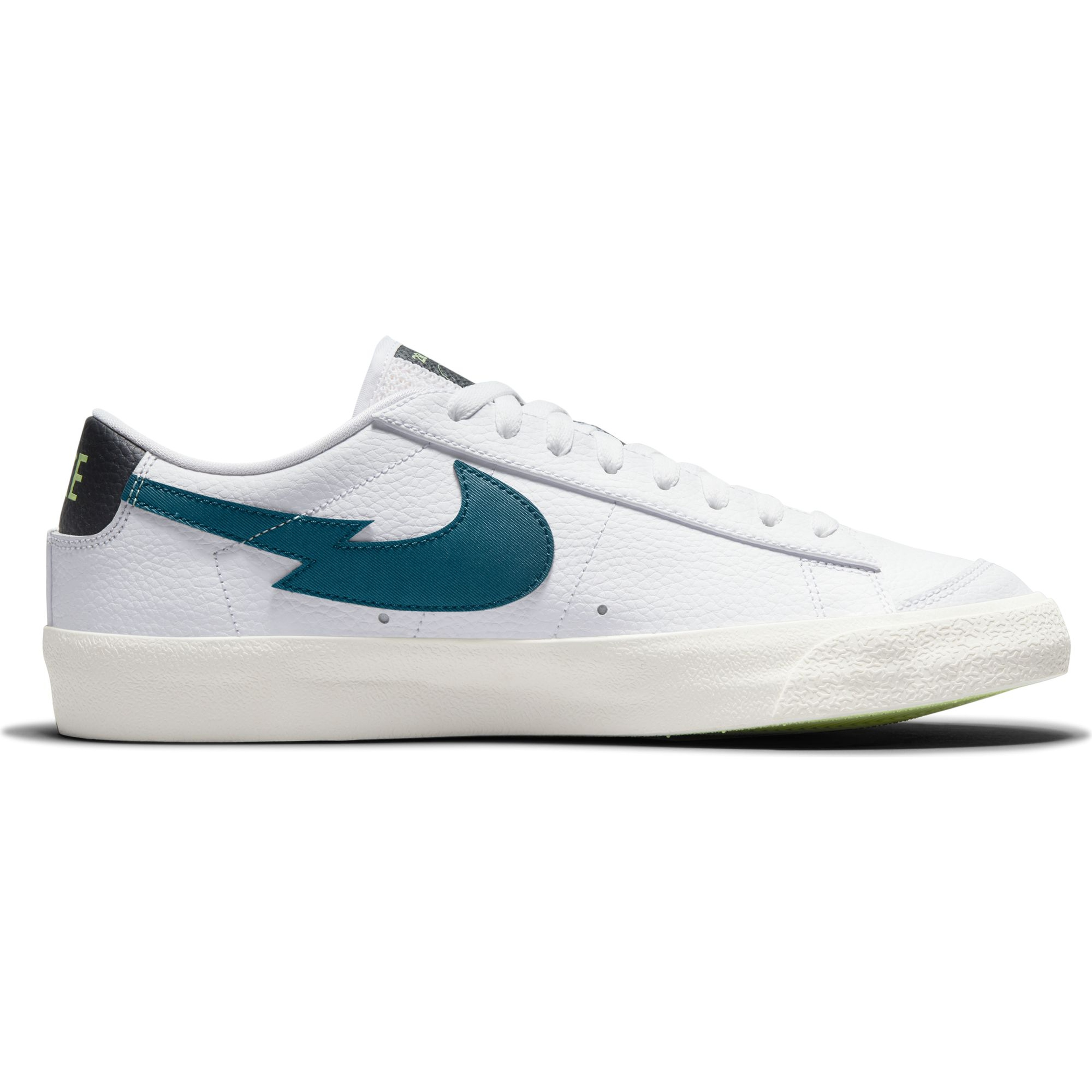 Nike Blazer Low '77 SU21 Erkek Spor Ayakkabı