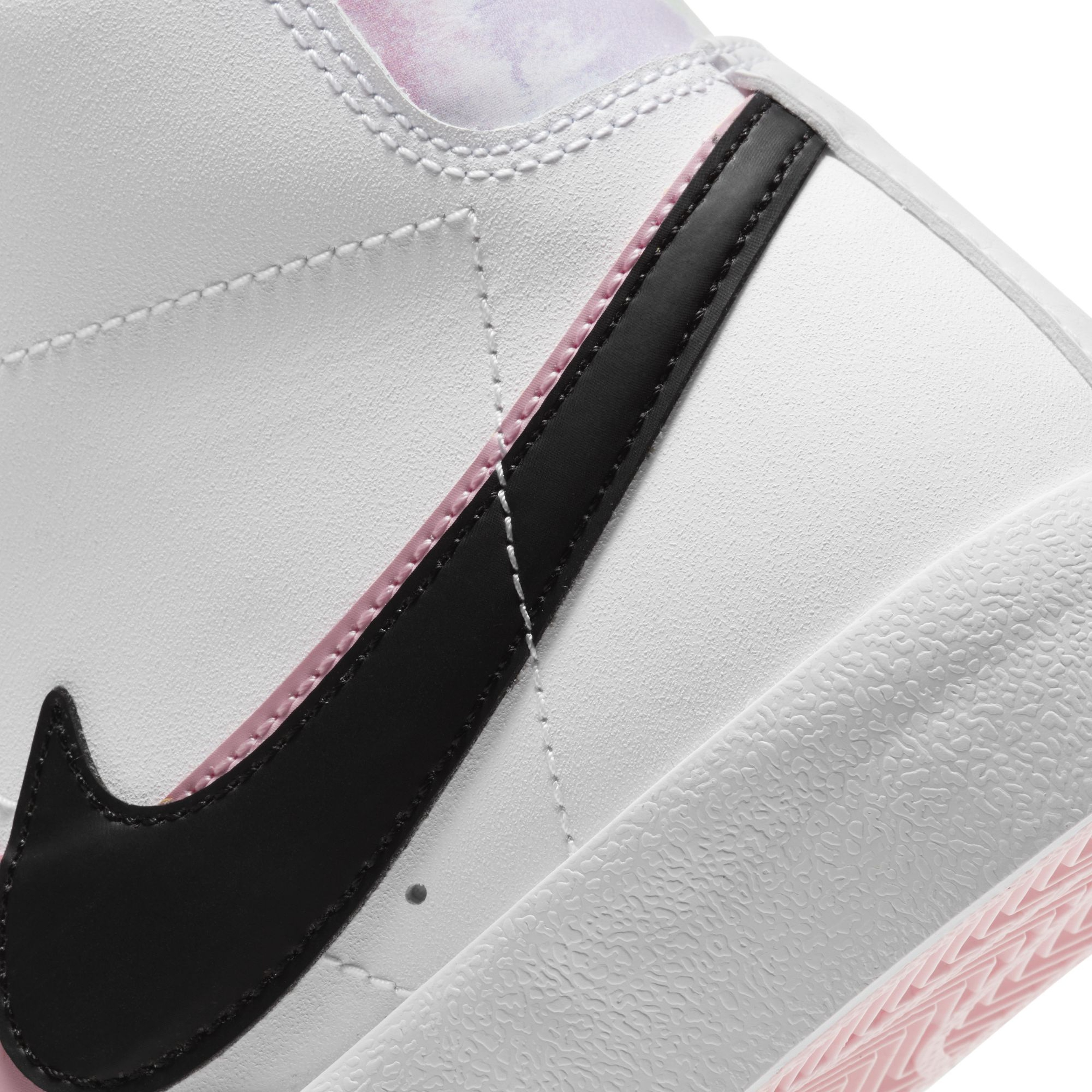 Nike Blazer Mid '77 SE (GS) Spor Ayakkabı