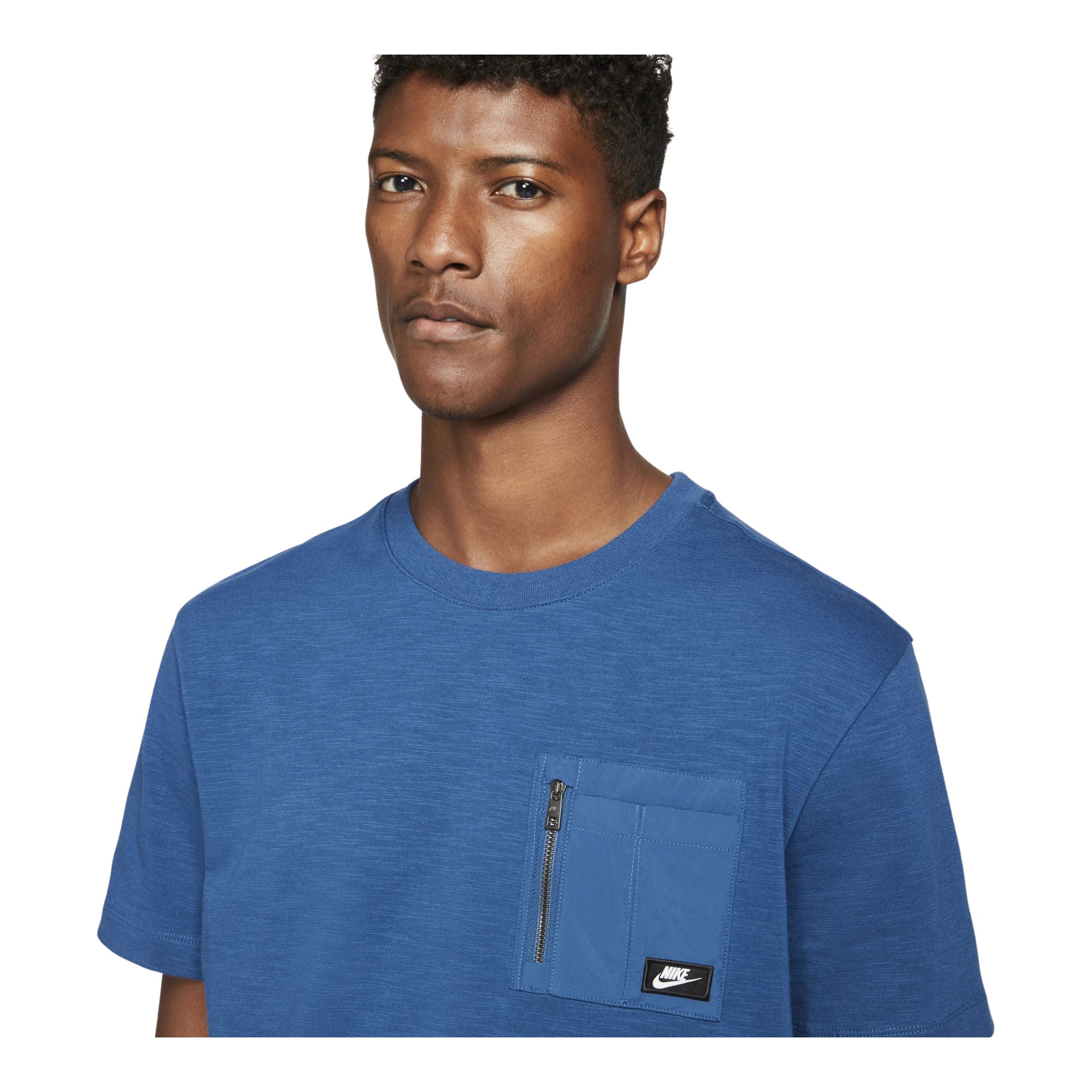 Nike Sportswear Lightweight Essential Short-Sleeve Erkek Tişört
