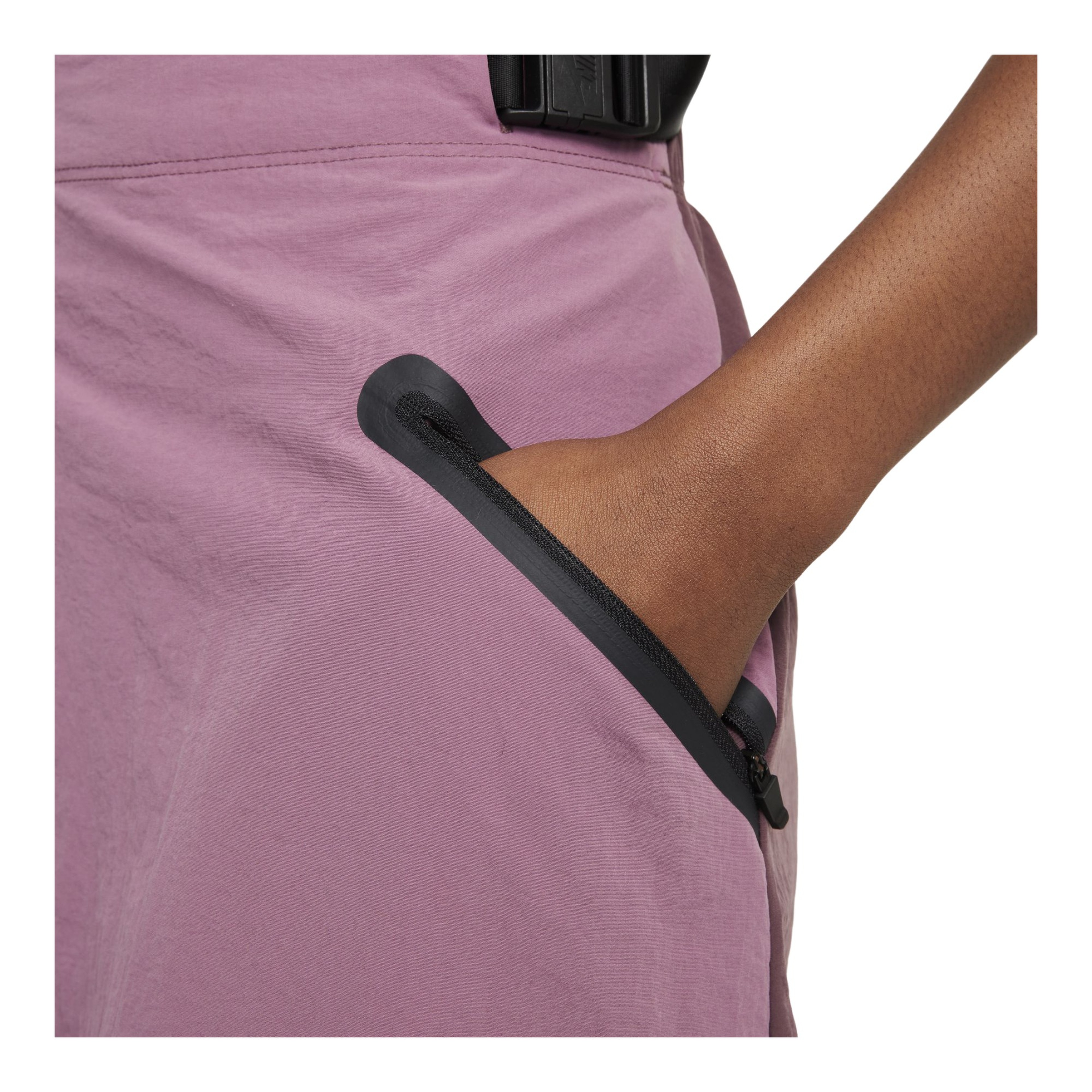 Nike Sportswear Tech Pack  Woven Kadın Etek