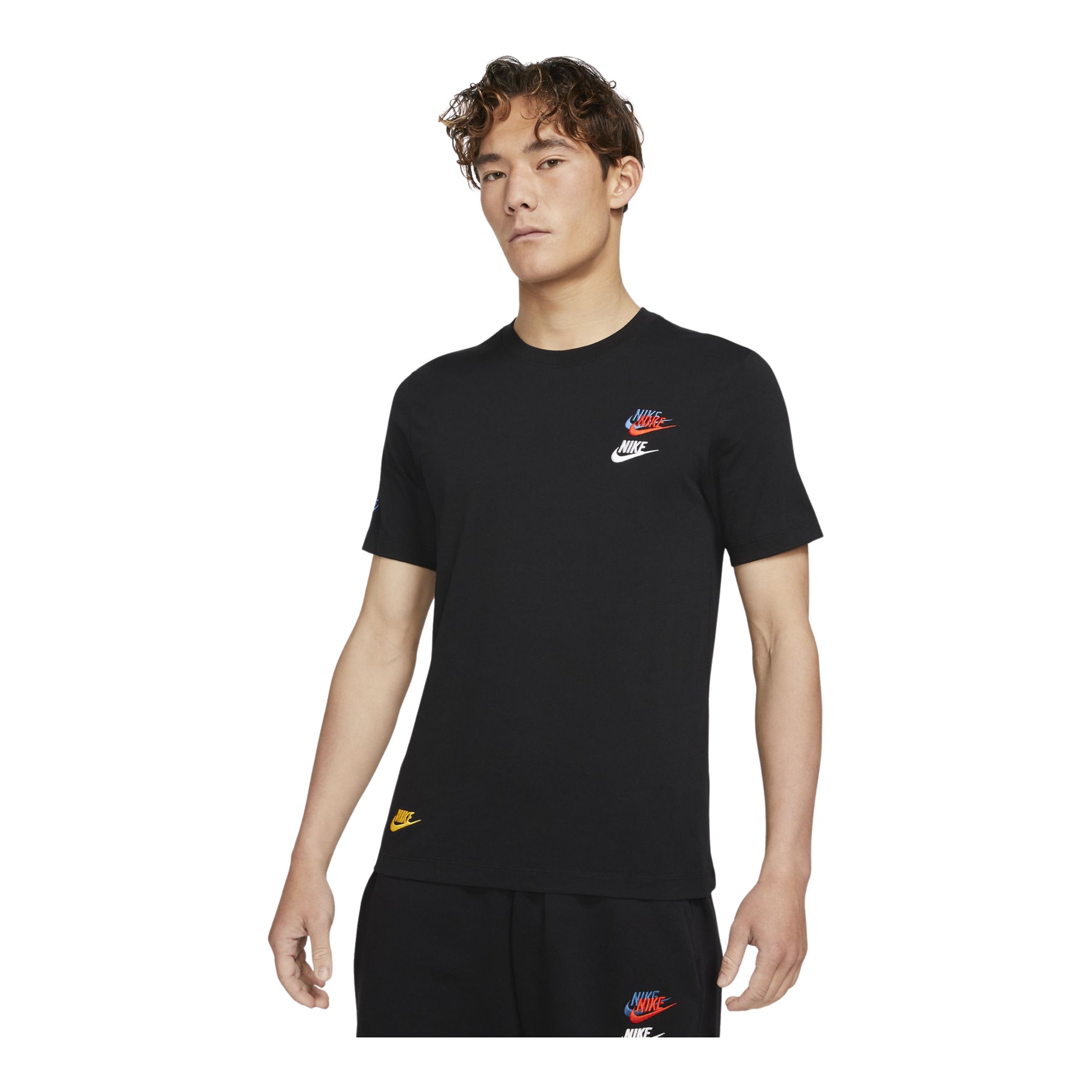Nike Sportswear Club Essentials+ Short-Sleeve Erkek Tişört