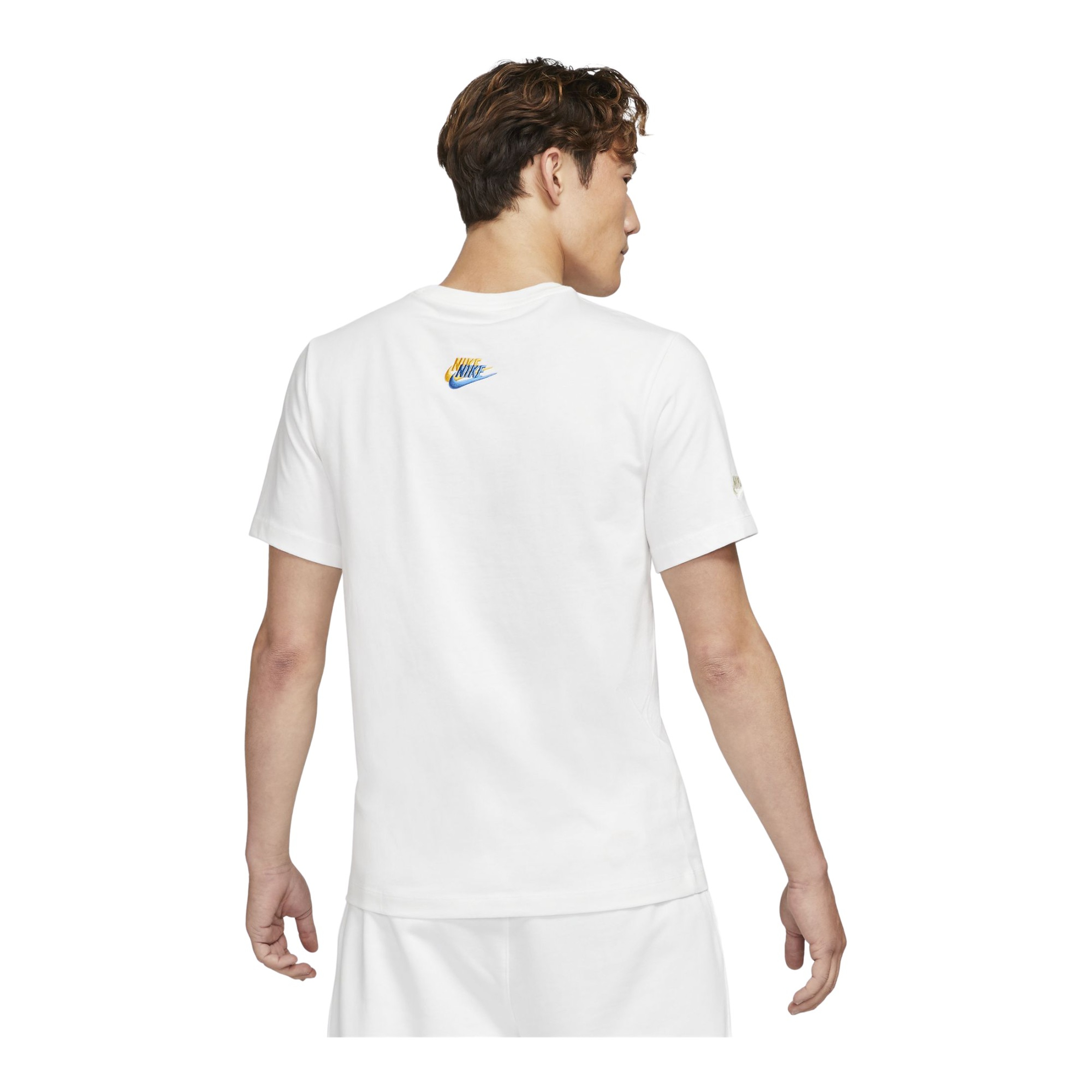 Nike Sportswear Club Essentials+ Short-Sleeve Erkek Tişört