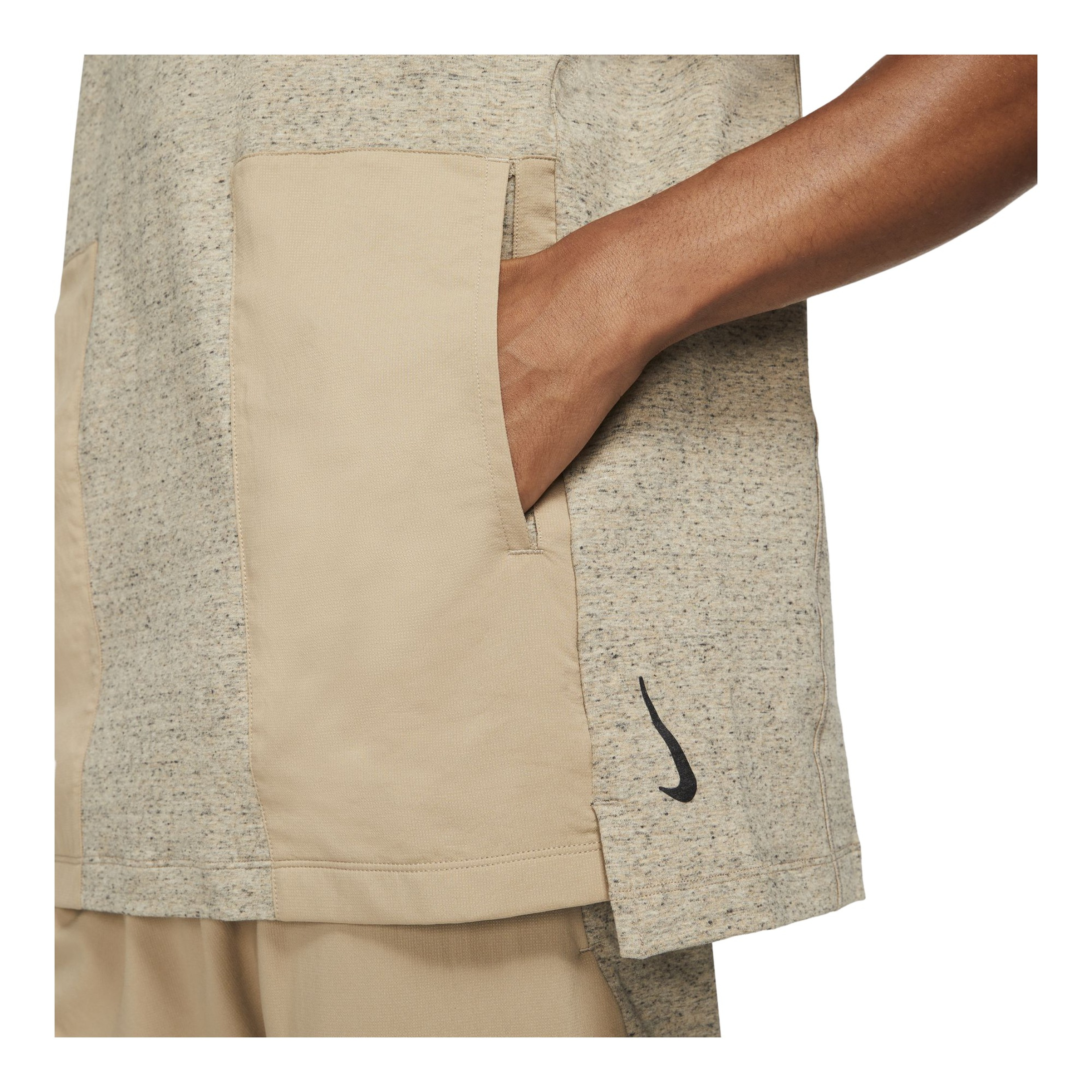 Nike Dri-Fit Yoga Statement Short-Sleeve Erkek Tişört