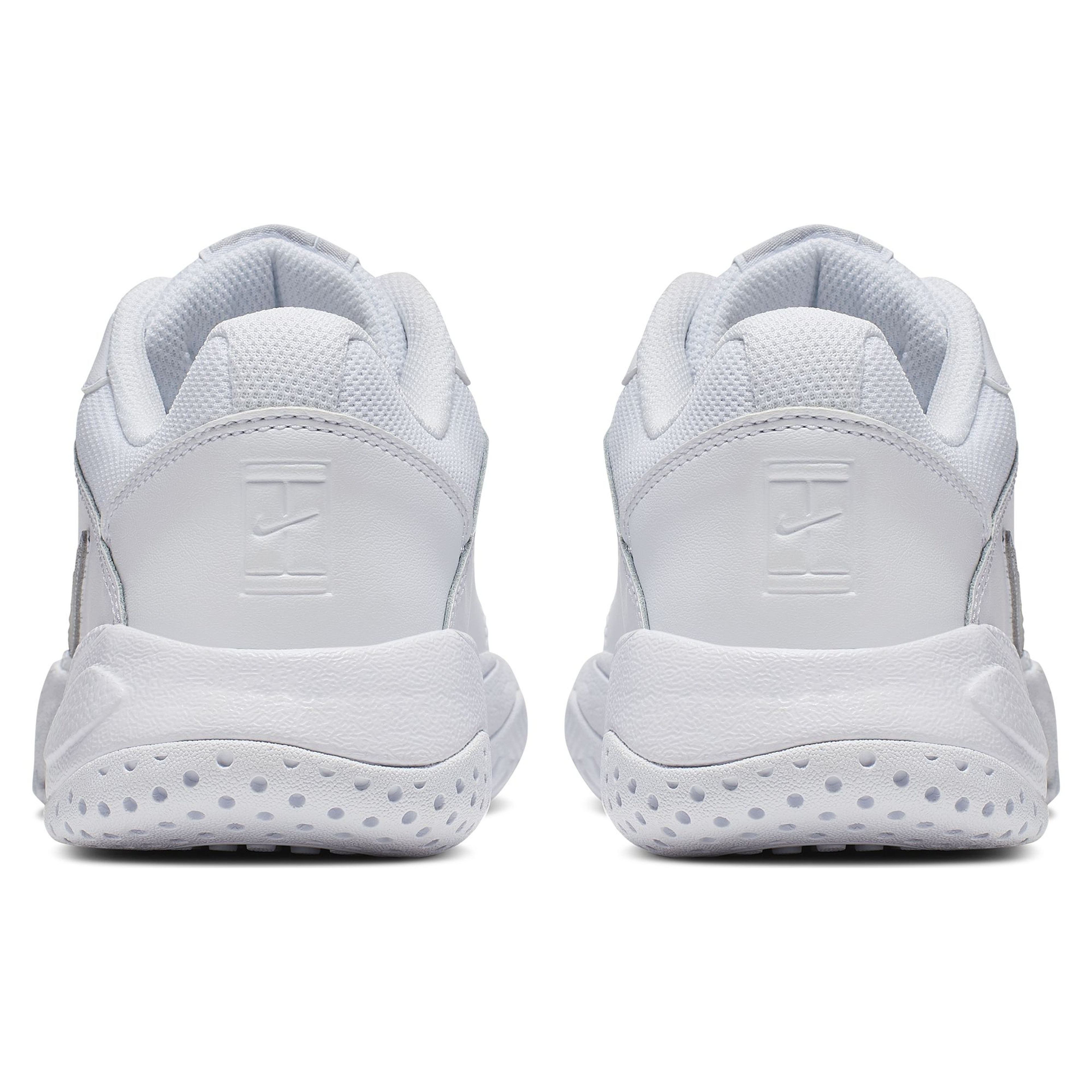 Nike Court Lite 2 Hard Court Kadın Tenis Ayakkabısı