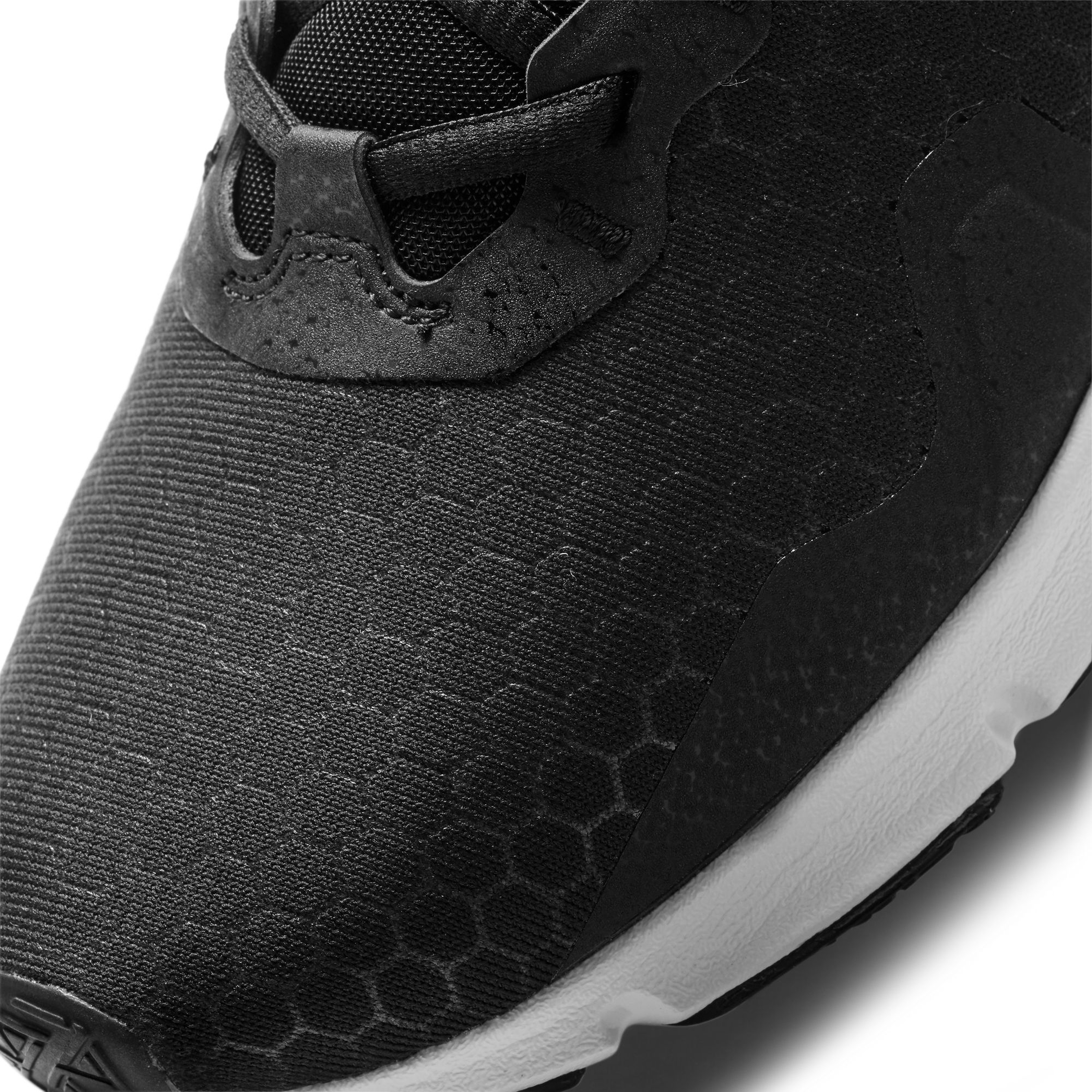 Nike Legend Essential 2 Training Kadın Spor Ayakkabı