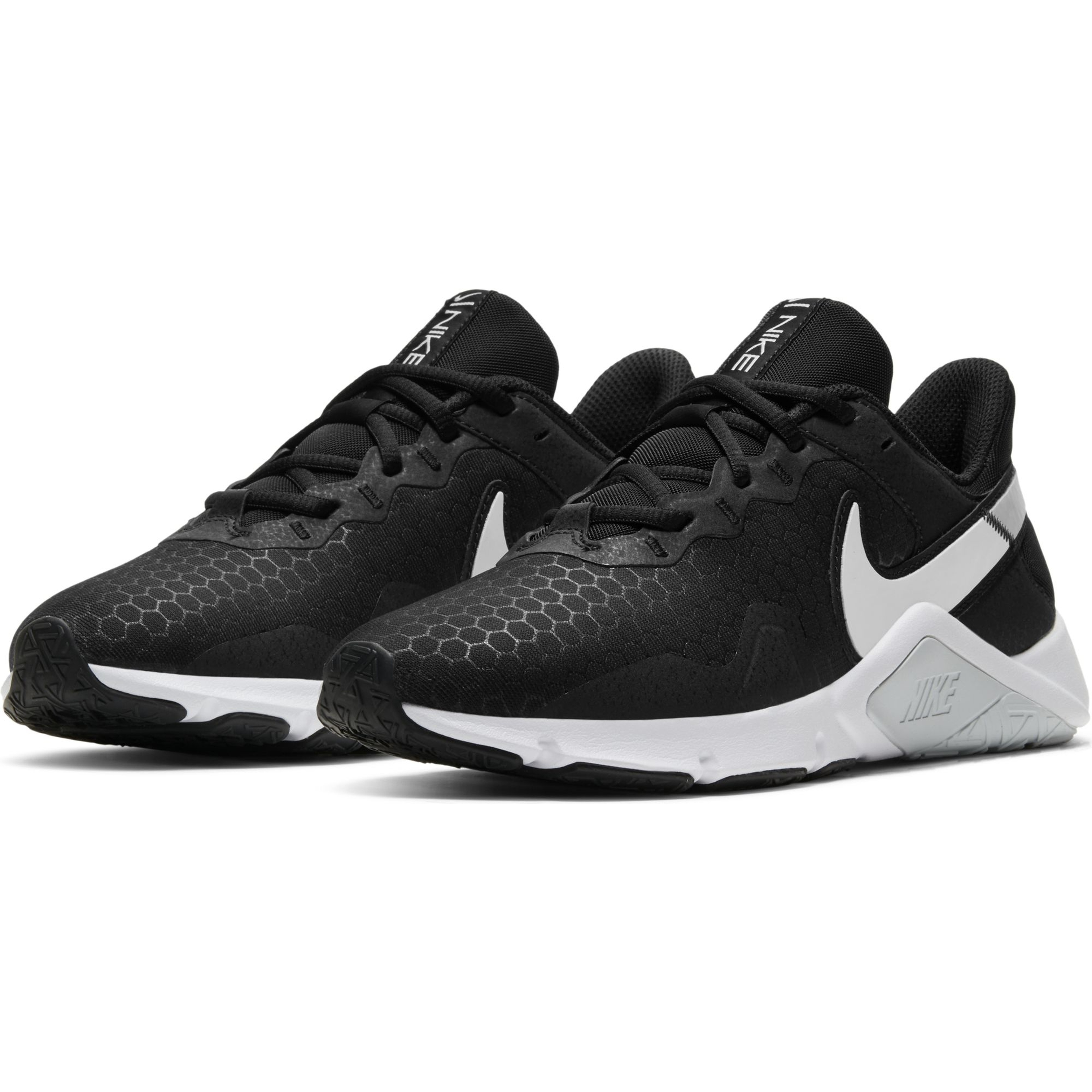 Nike Legend Essential 2 Training Kadın Spor Ayakkabı