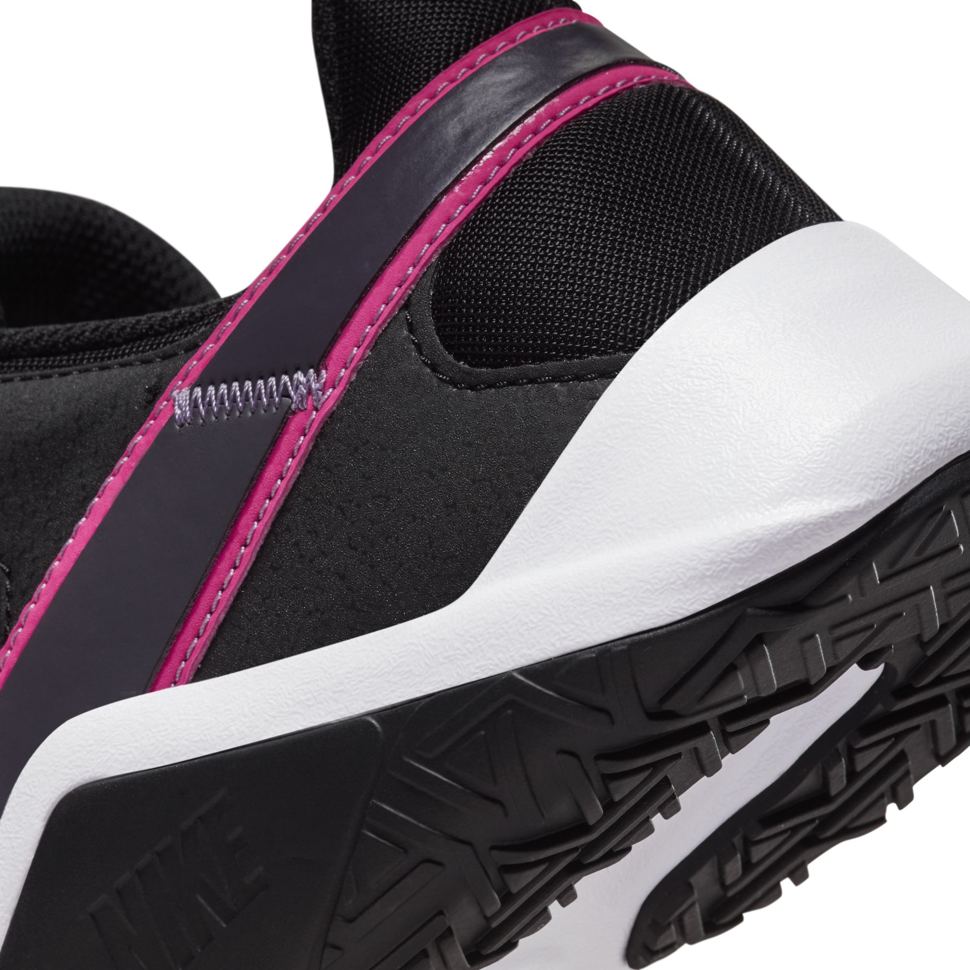 Nike Legend Essential 2 Training Kadın Spor Ayakkabı