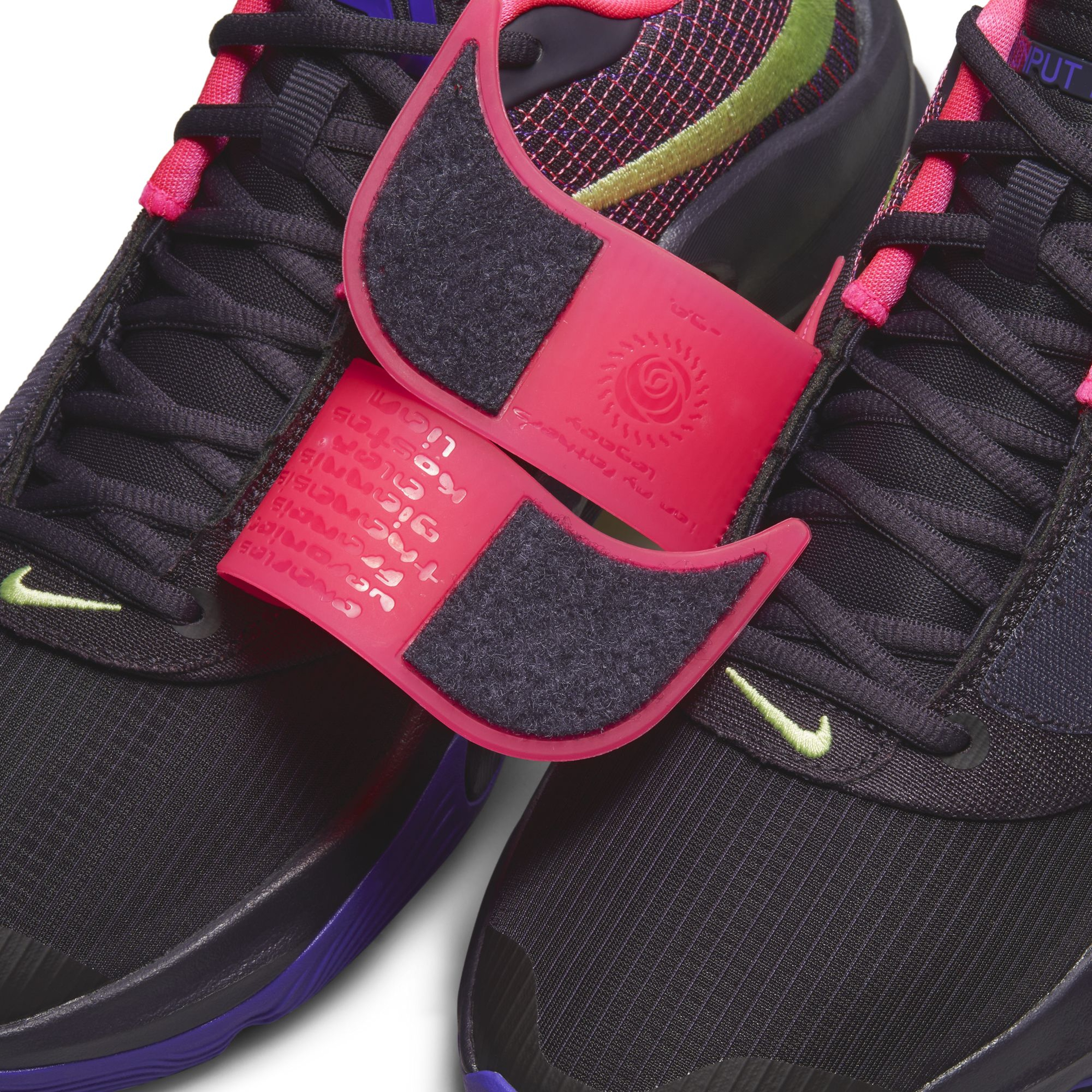 Nike Zoom Freak 3 Erkek Basketbol Ayakkabısı