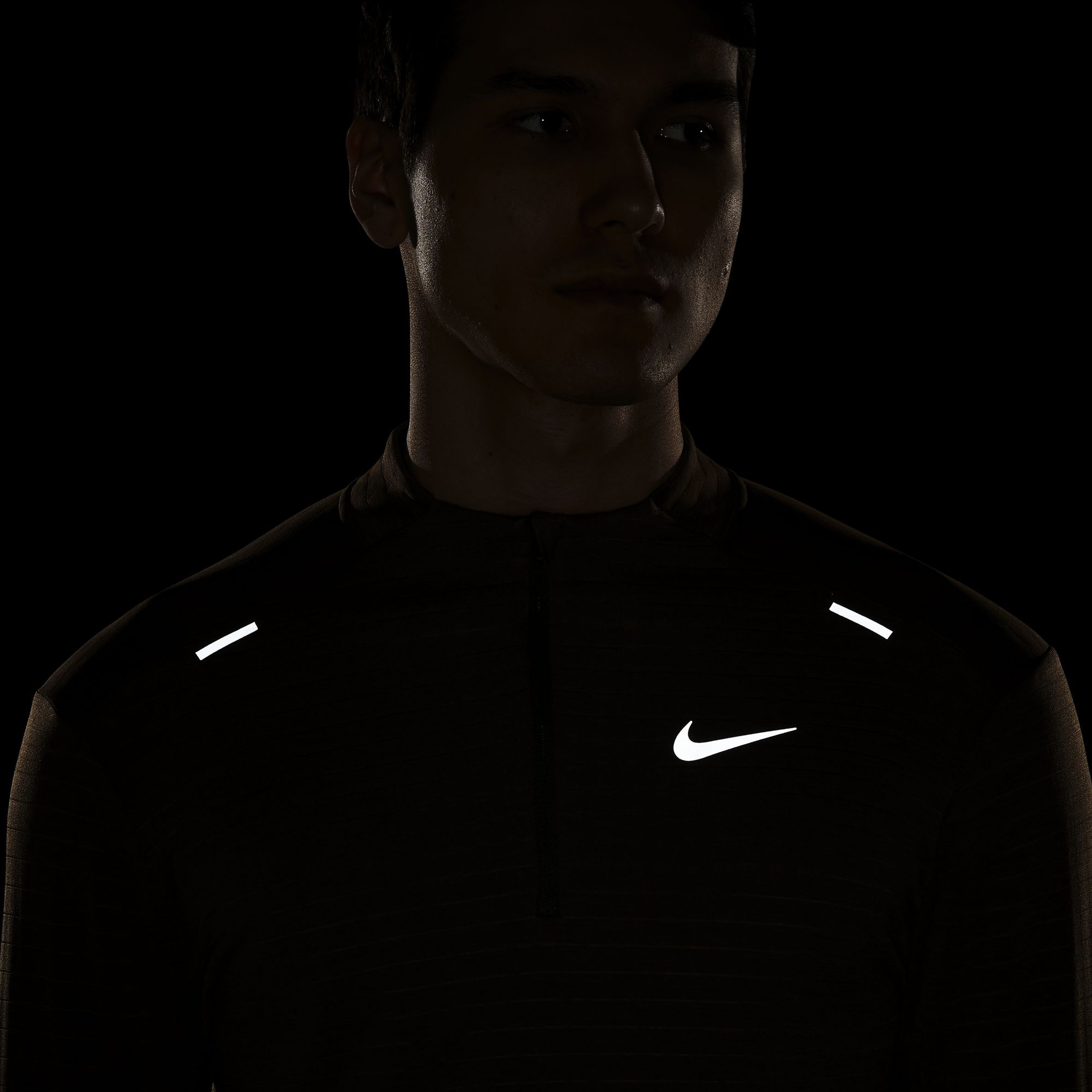 Nike Therma-Fit Repel 1/2-Zip Running Long-Sleeve Erkek Tişört