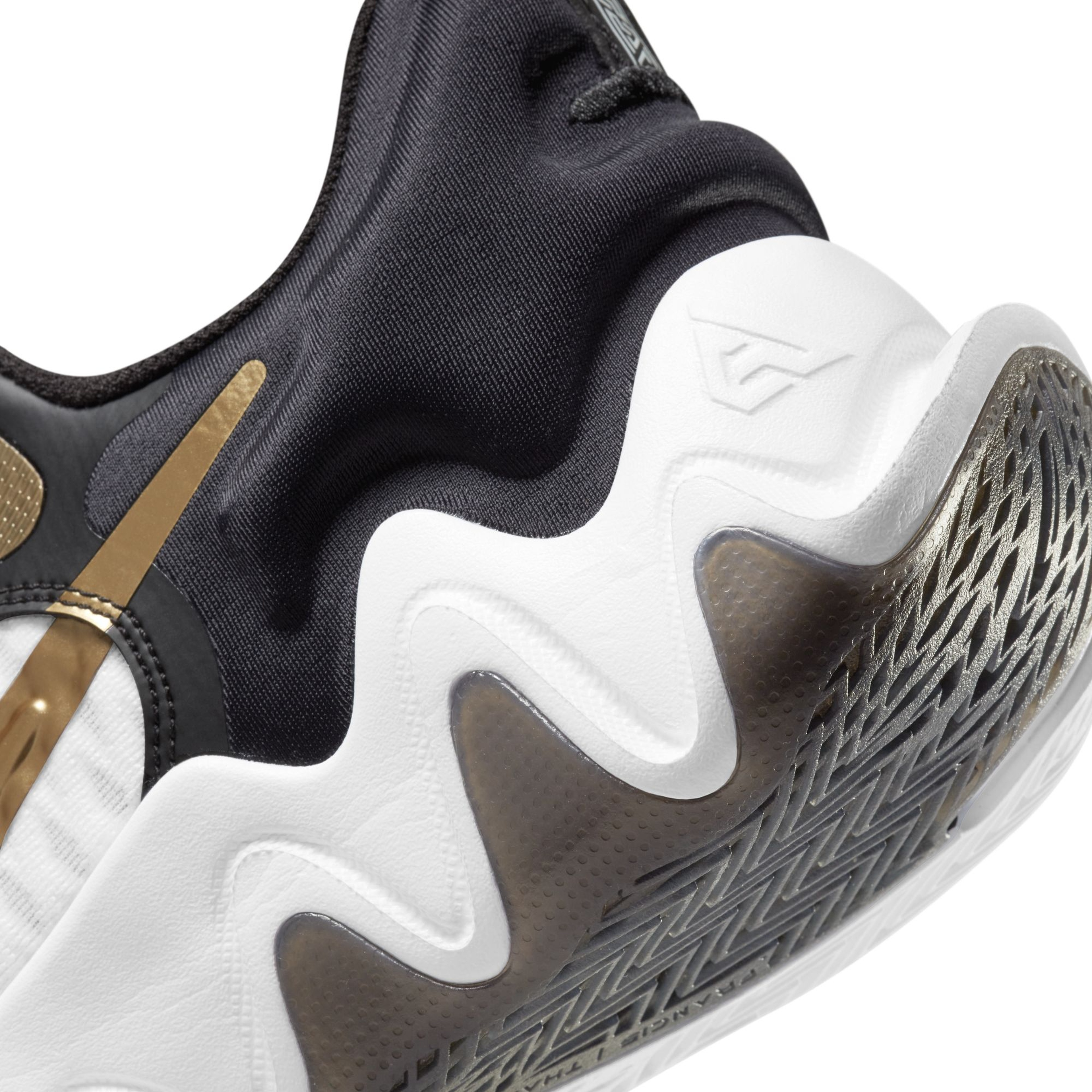 Nike Giannis Antetokounmpo Immortality Erkek Basketbol Ayakkabısı