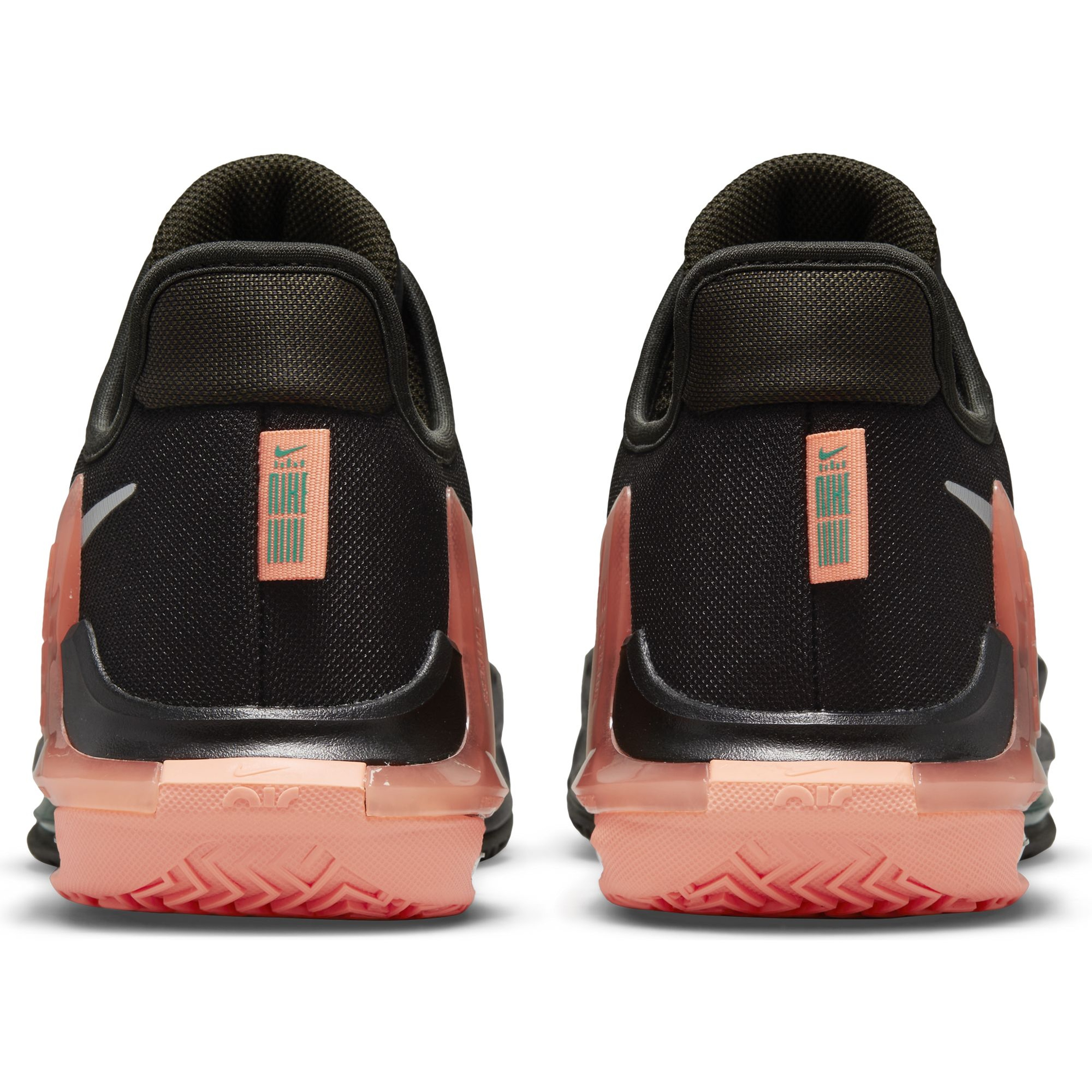 Nike LeBron James Witness VI Erkek Basketbol Ayakkabısı