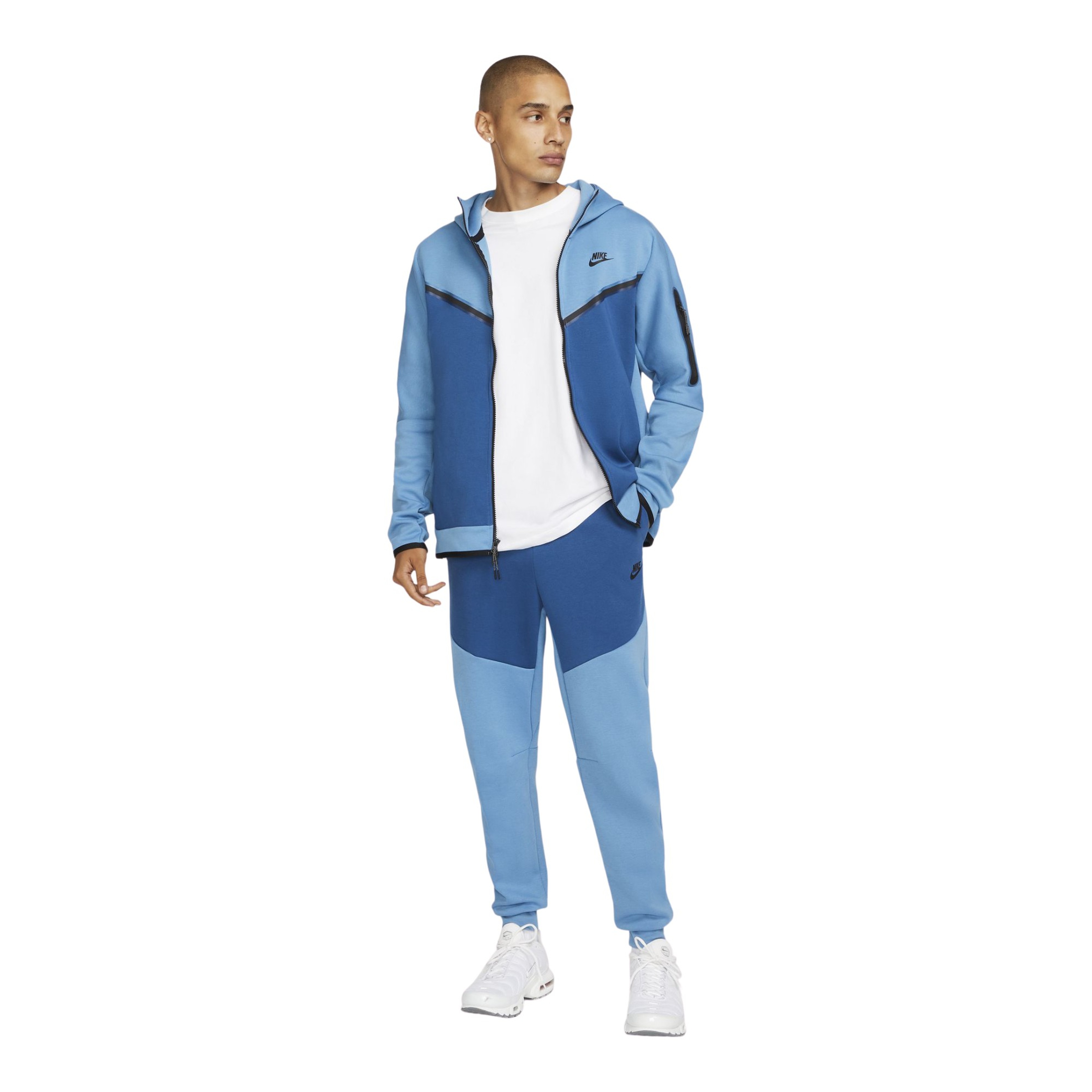 Nike Sportswear Tech Fleece Jogger Erkek Eşofman Altı