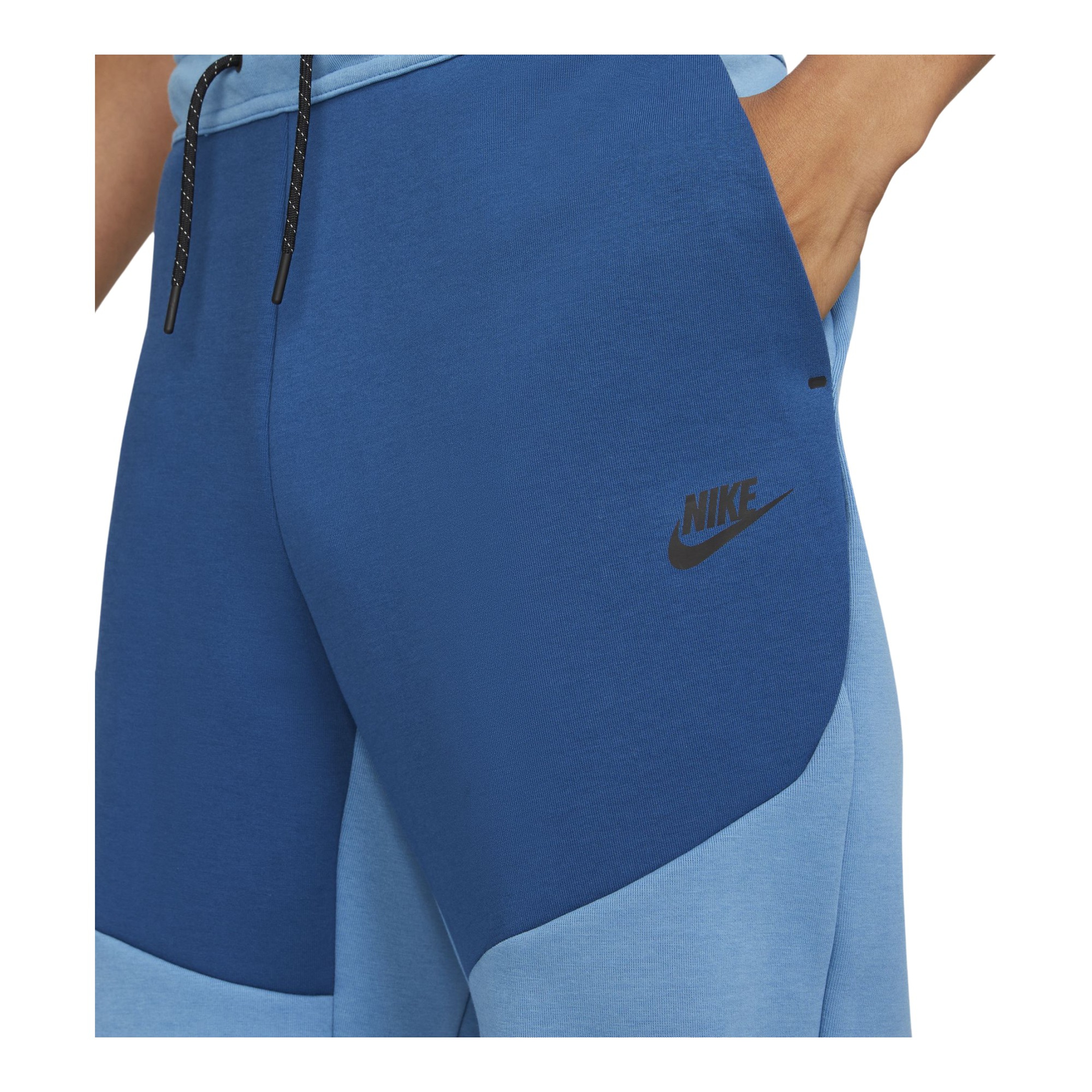 Nike Sportswear Tech Fleece Jogger Erkek Eşofman Altı
