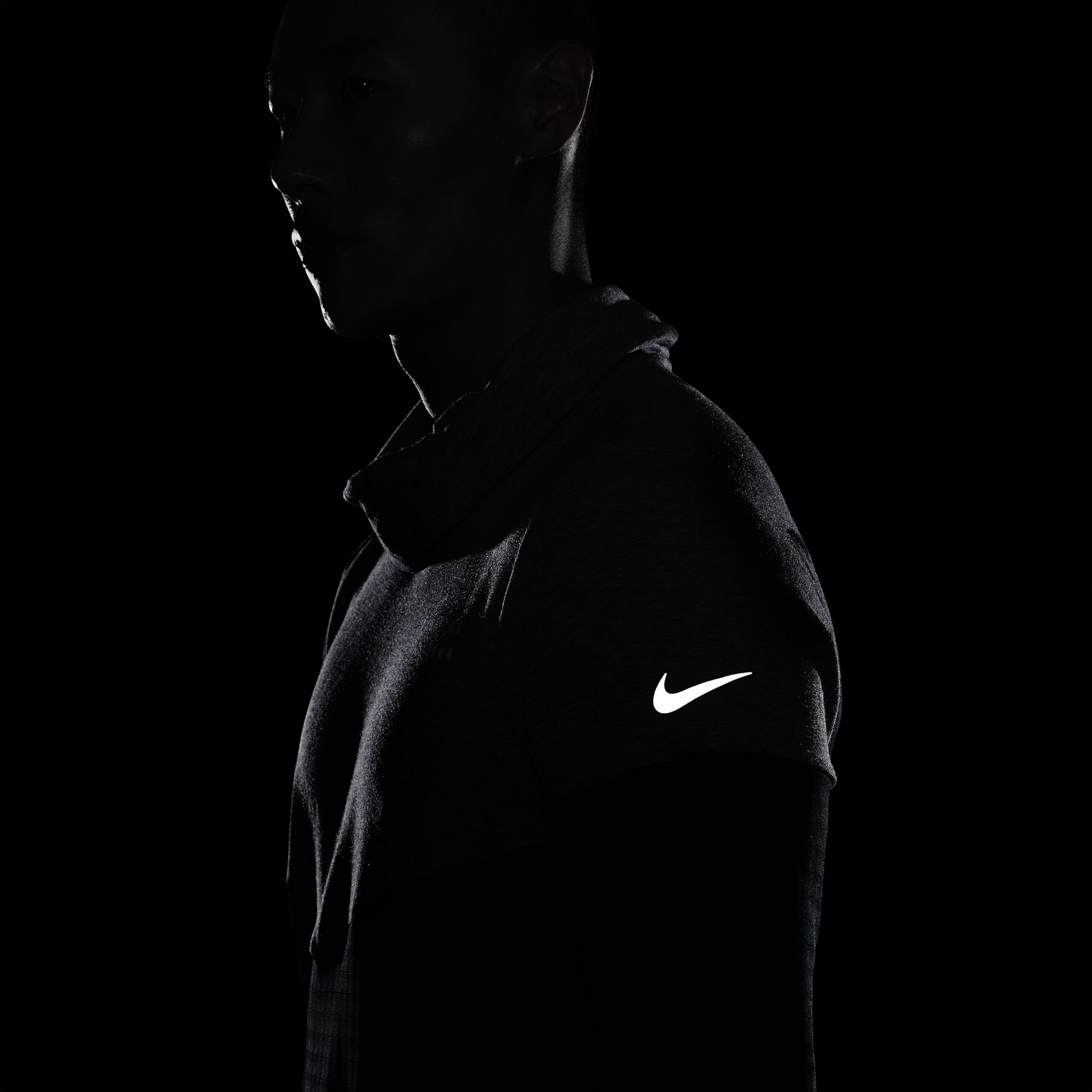 Nike Therma-Fit Run Division Sphere Element Long-Sleeve FW21 Erkek Tişört