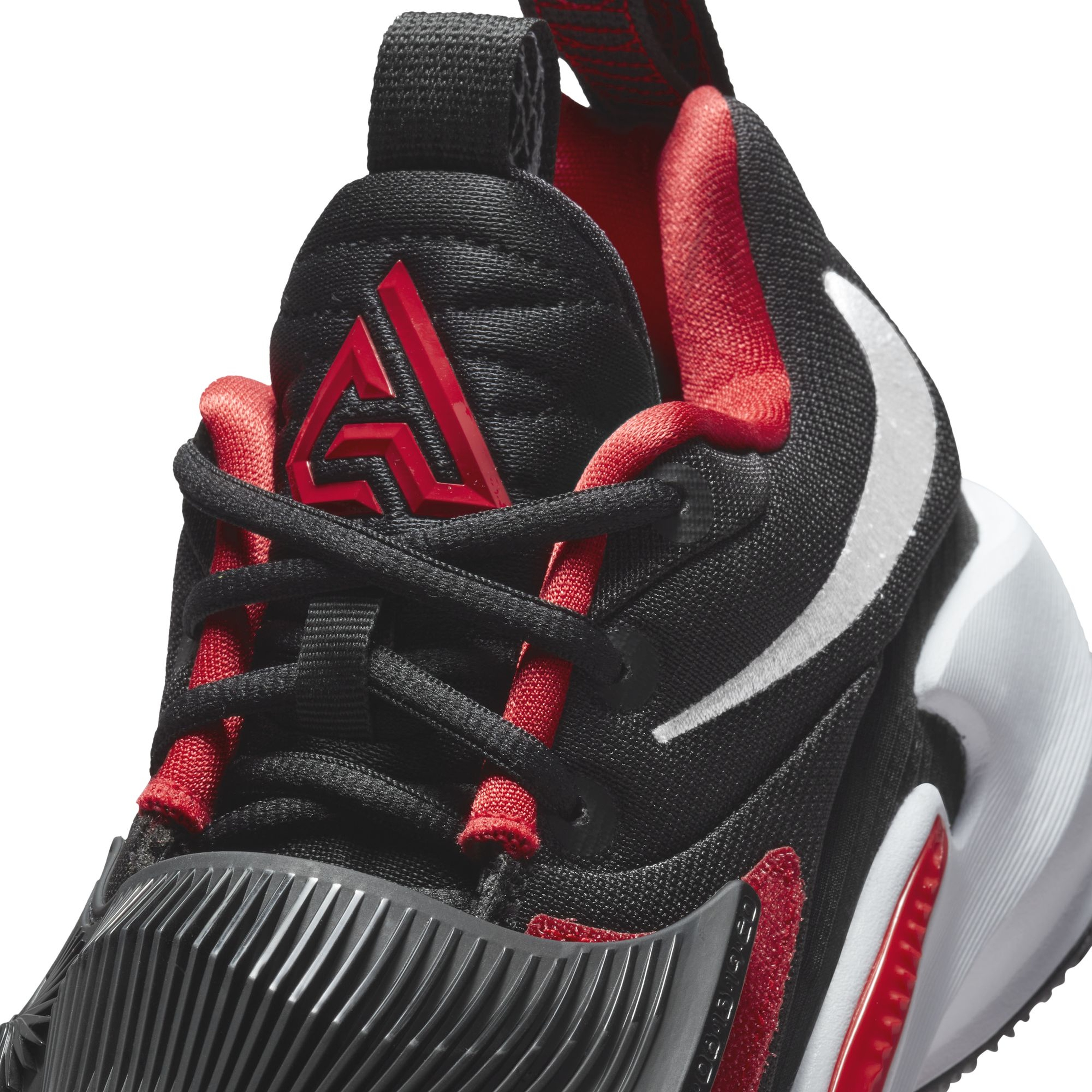 Nike Zoom Freak 3 Erkek Basketbol Ayakkabısı