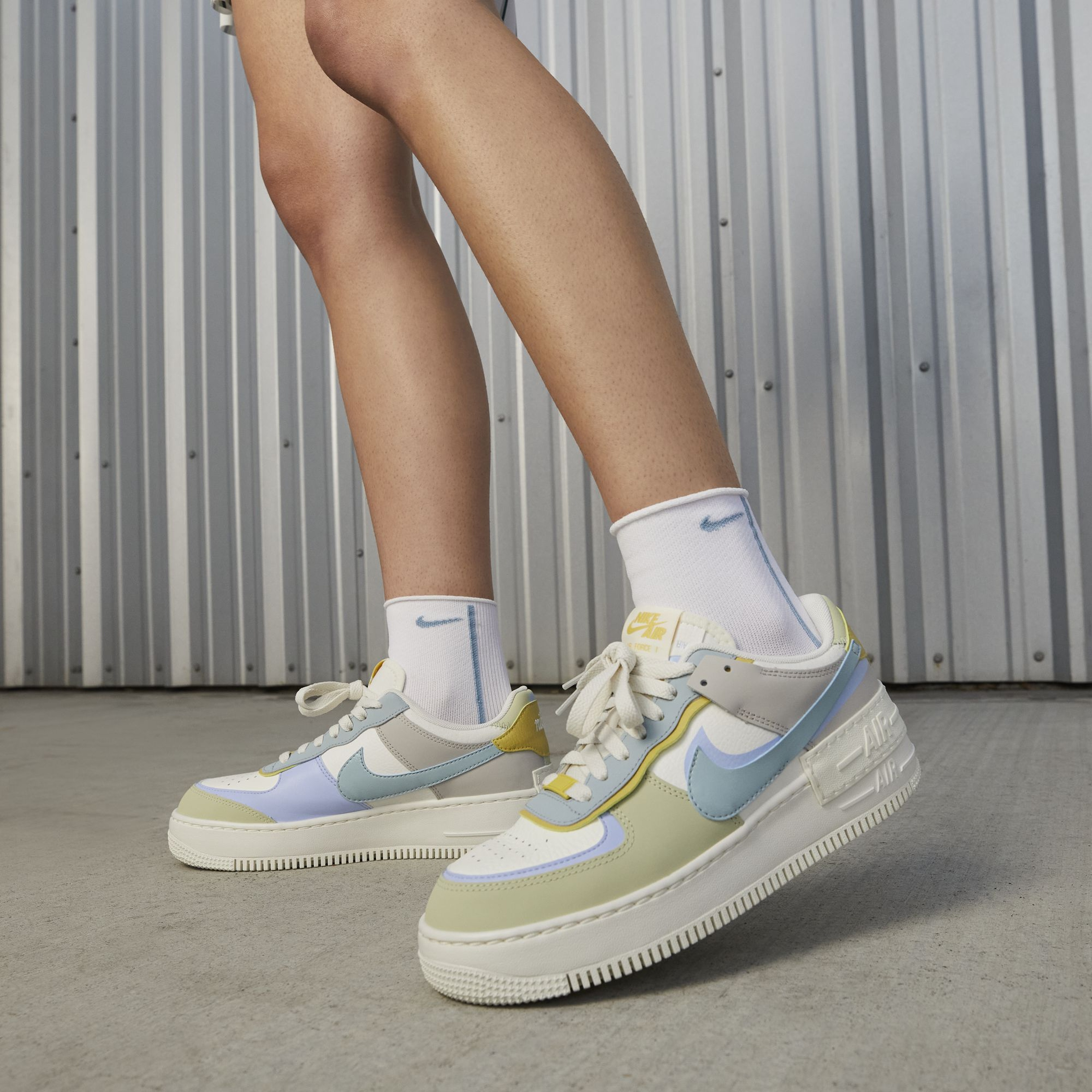 Nike AF1 Shadow SS23 Kadın Spor Ayakkabı