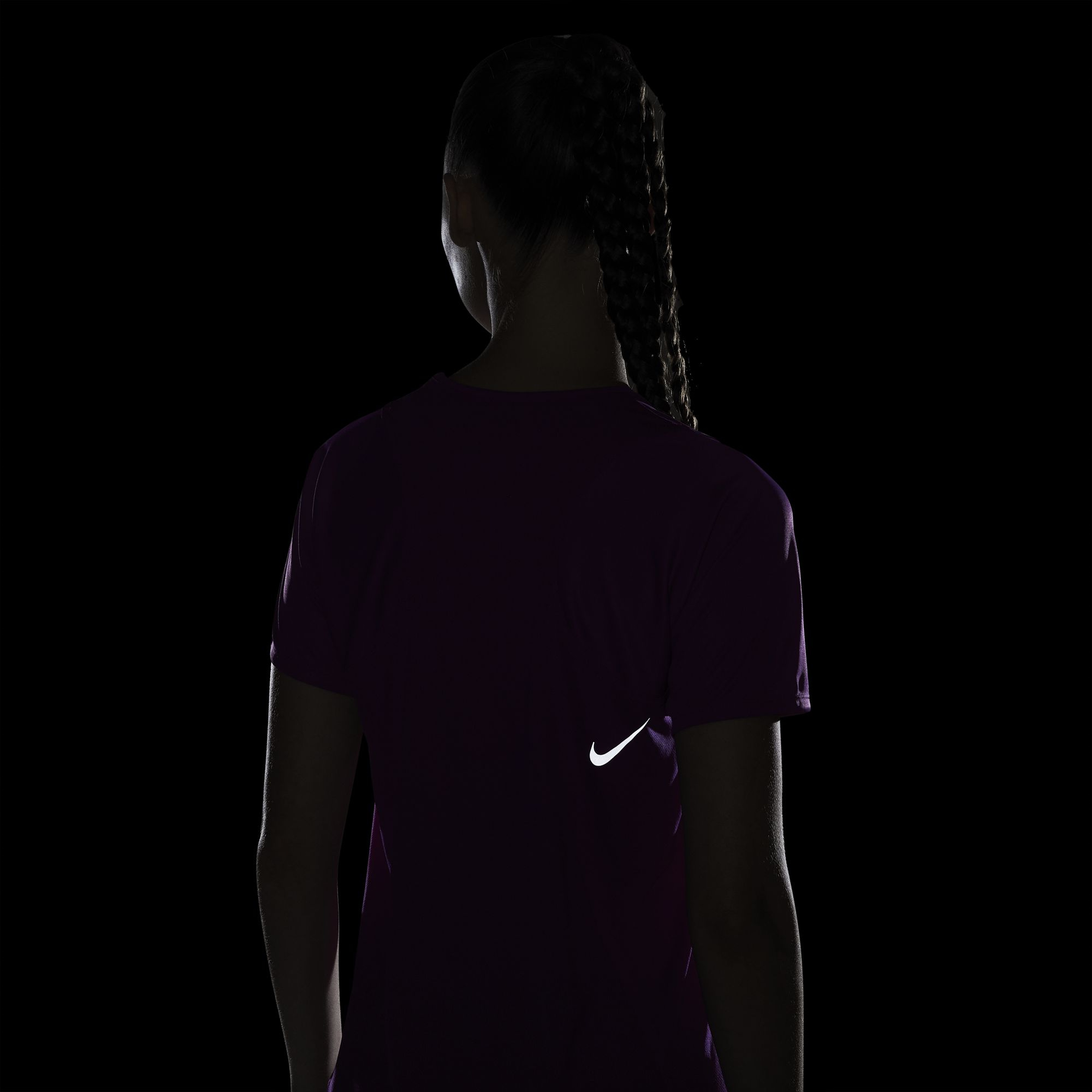 Nike Dri-Fit Race Running Short-Sleeve Kadın Tişört