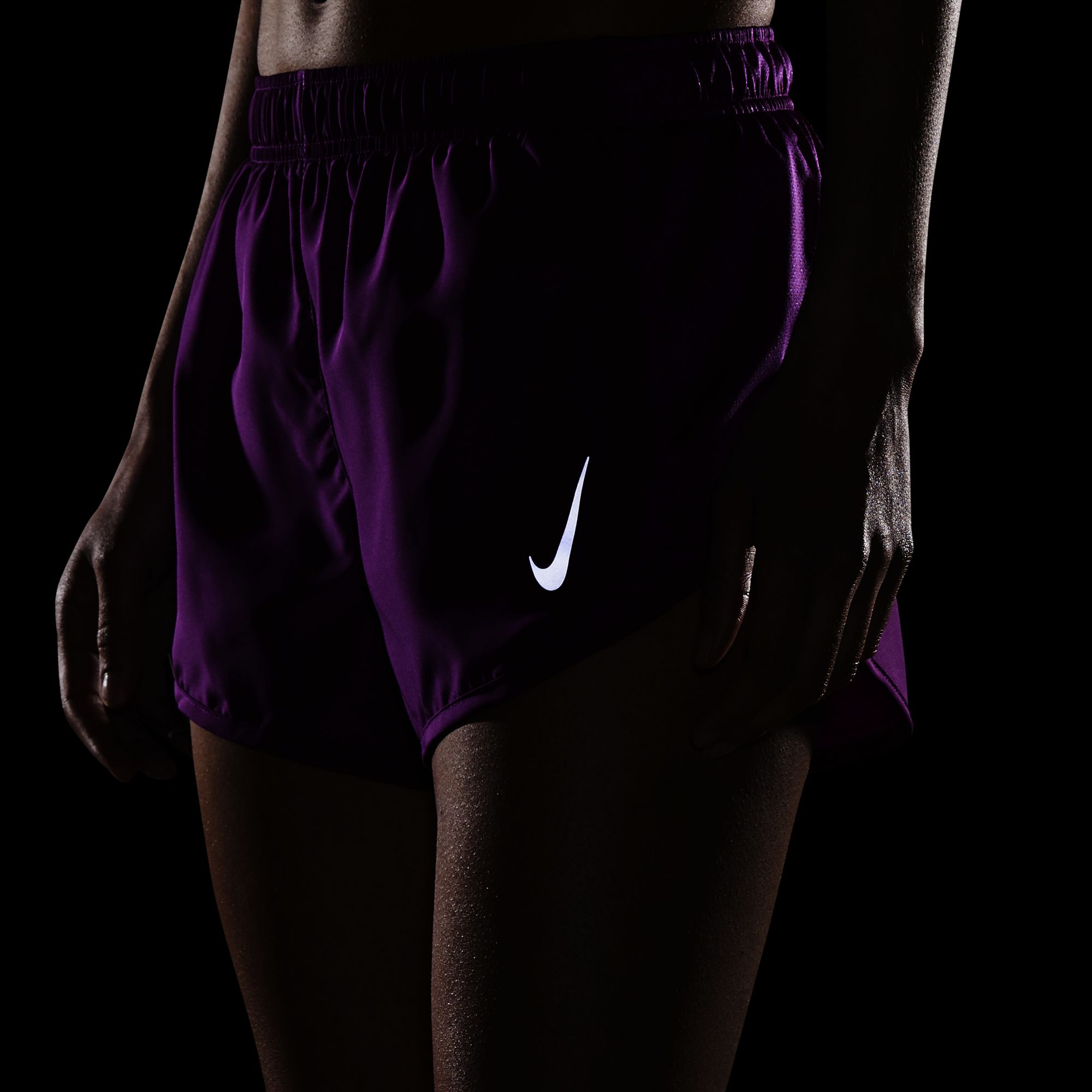 Nike Dri-Fit Tempo Race Running Kadın Şort