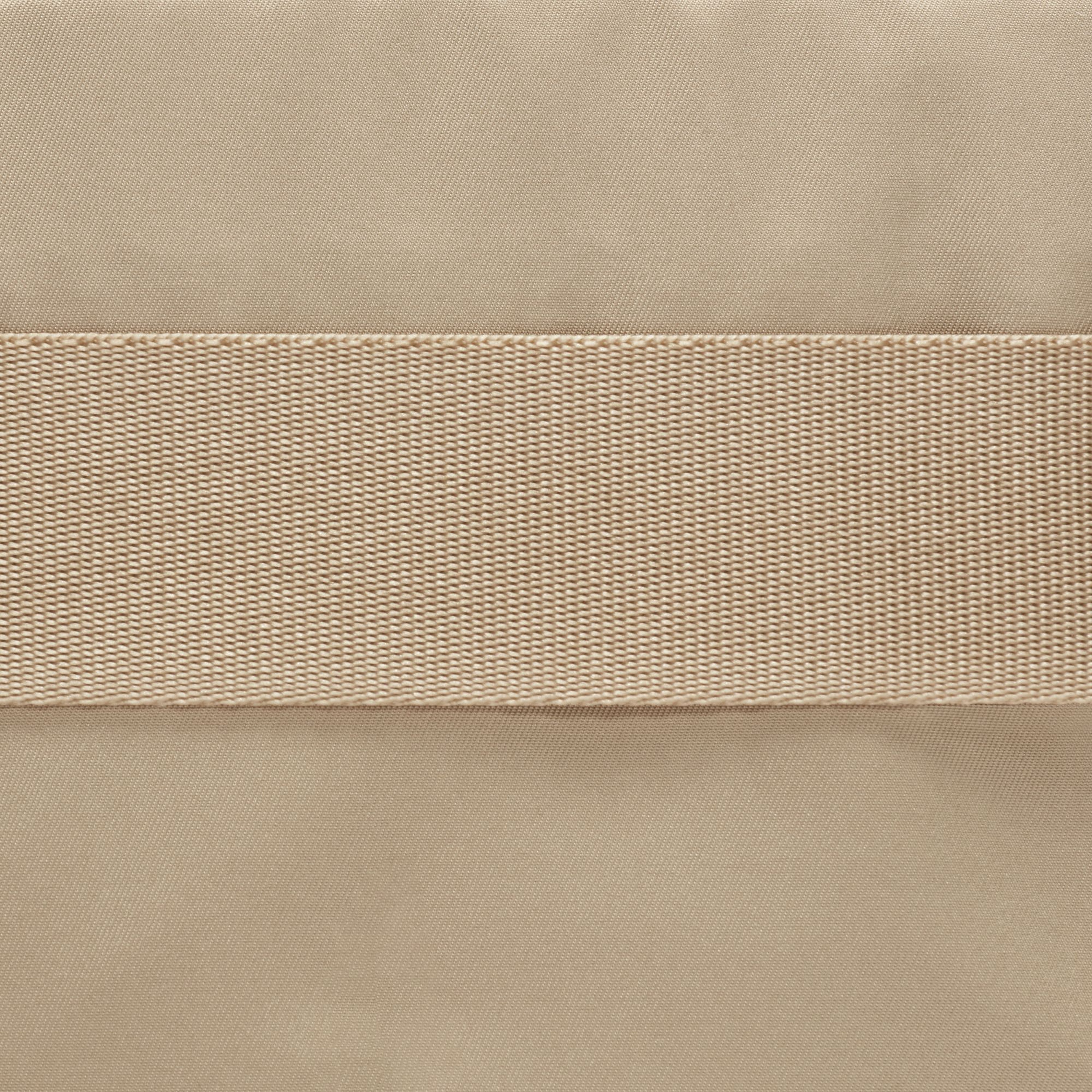 Nike Sportswear Futura Luxe Cross-Body (1 L) Kadın Omuz Çantası