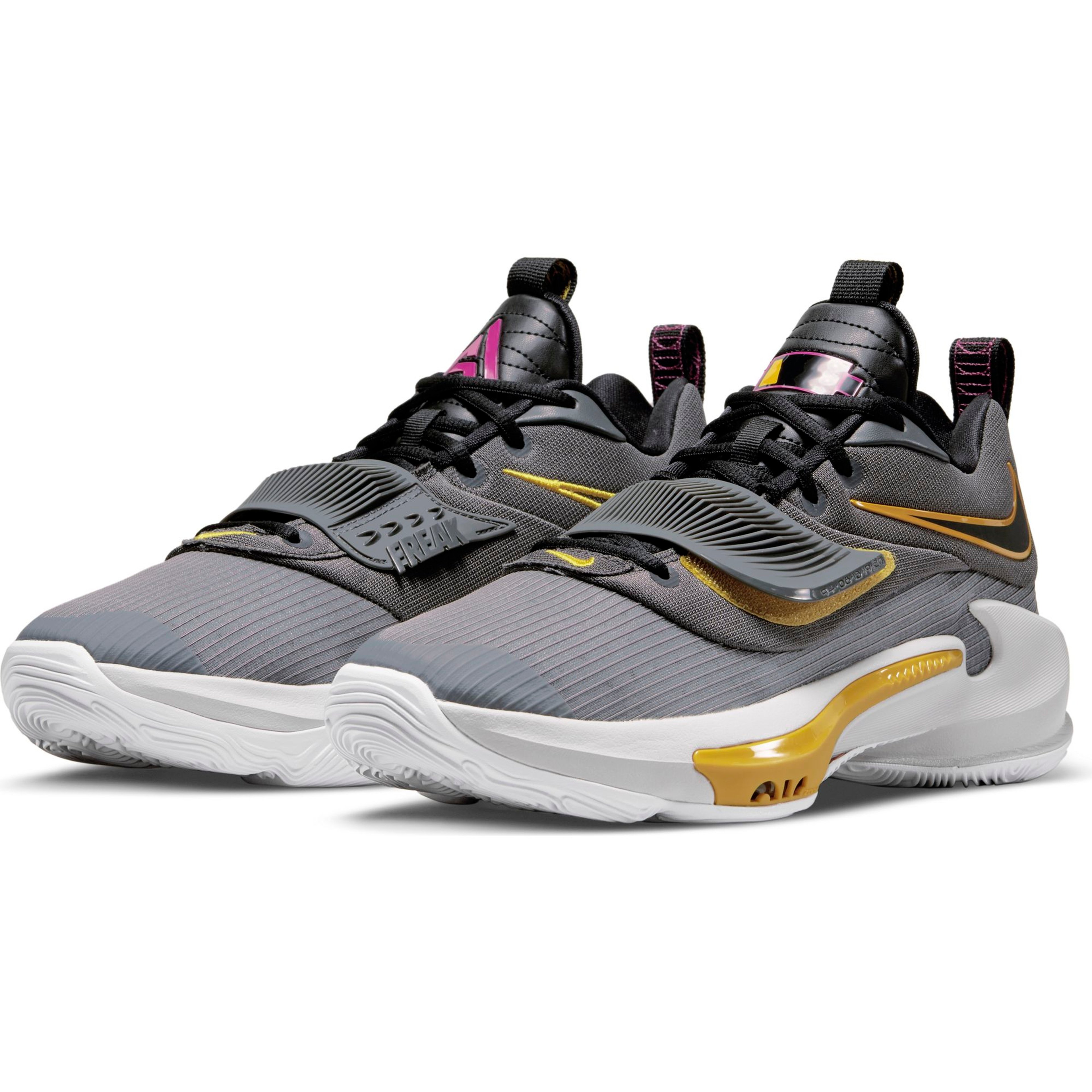 Nike Zoom Freak 3 Erkek Basketbol Ayakkabısı