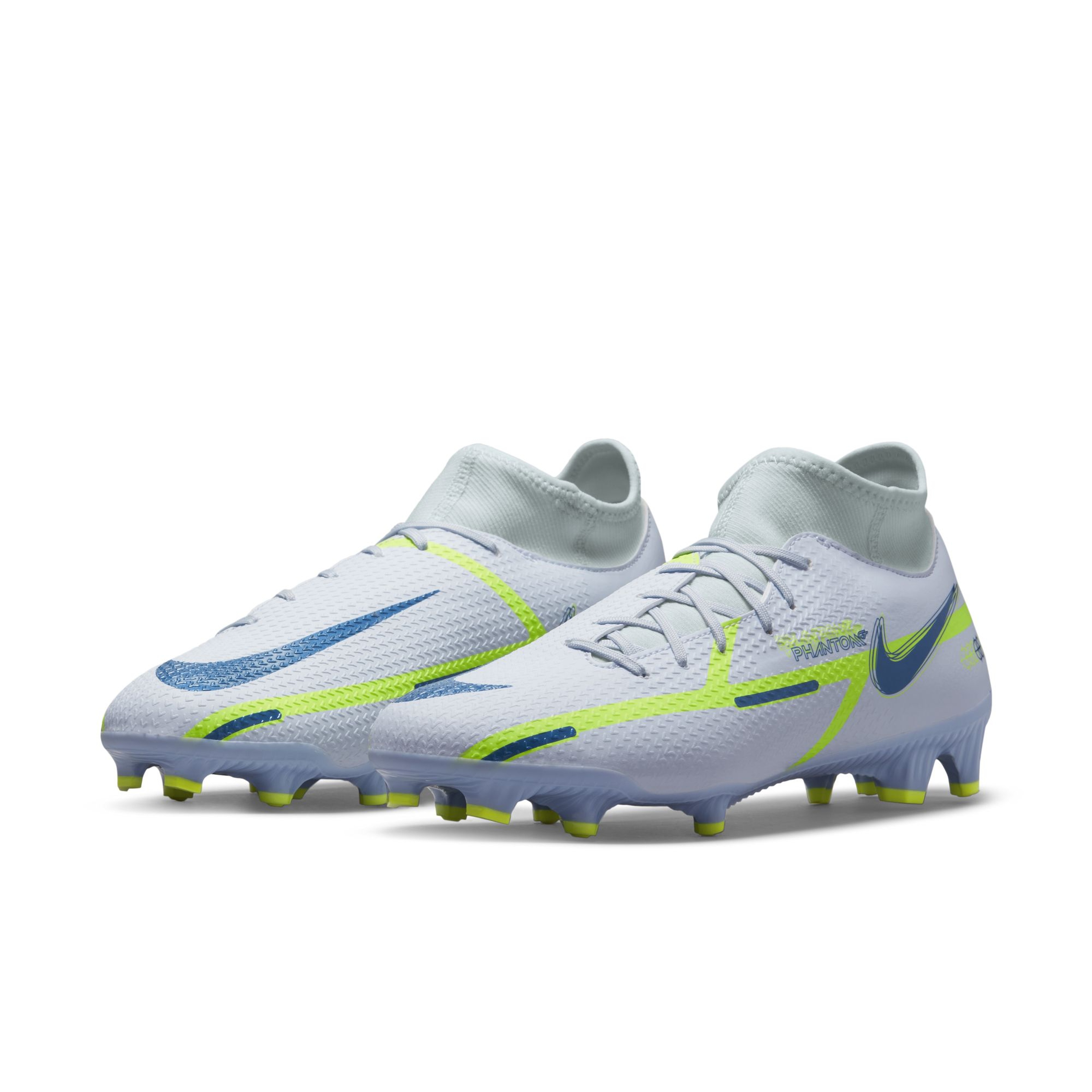 Nike Phantom GT2 Academy Dynamic Fit MG Multi Ground Erkek Krampon