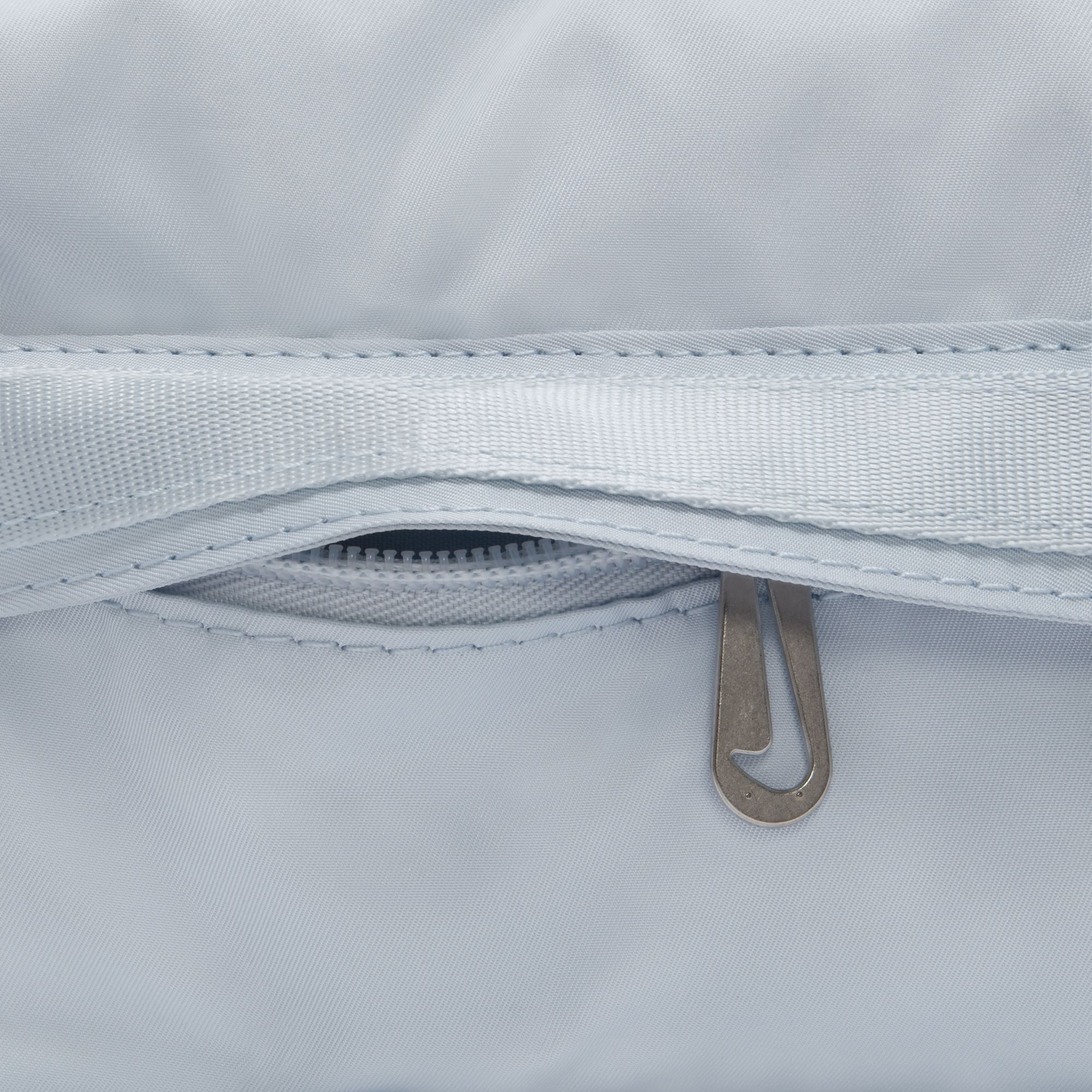 Nike Sportswear Futura Luxe Cross-Body (1 L) Kadın Omuz Çantası