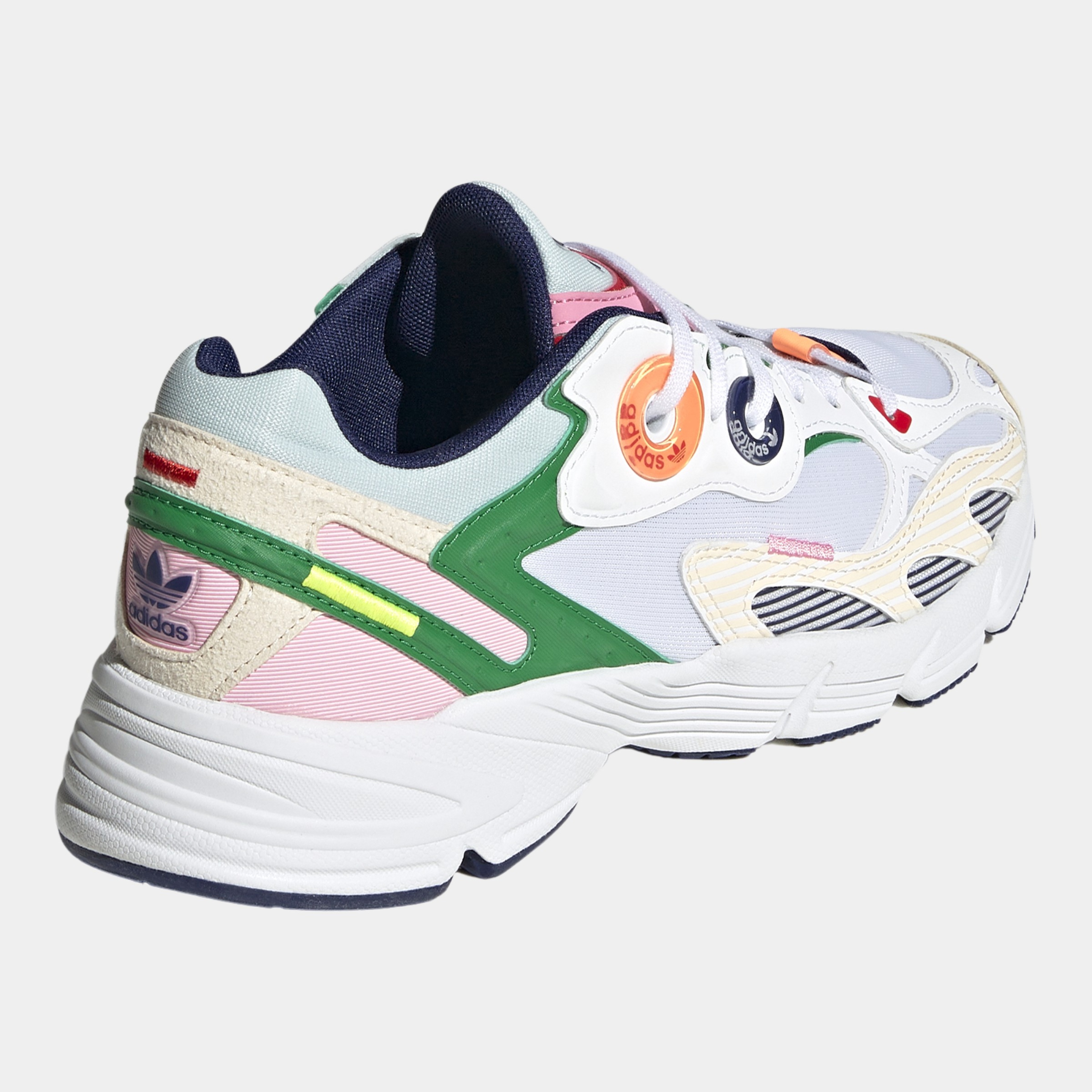 adidas Astir Lifestyle Kadın Spor Ayakkabı