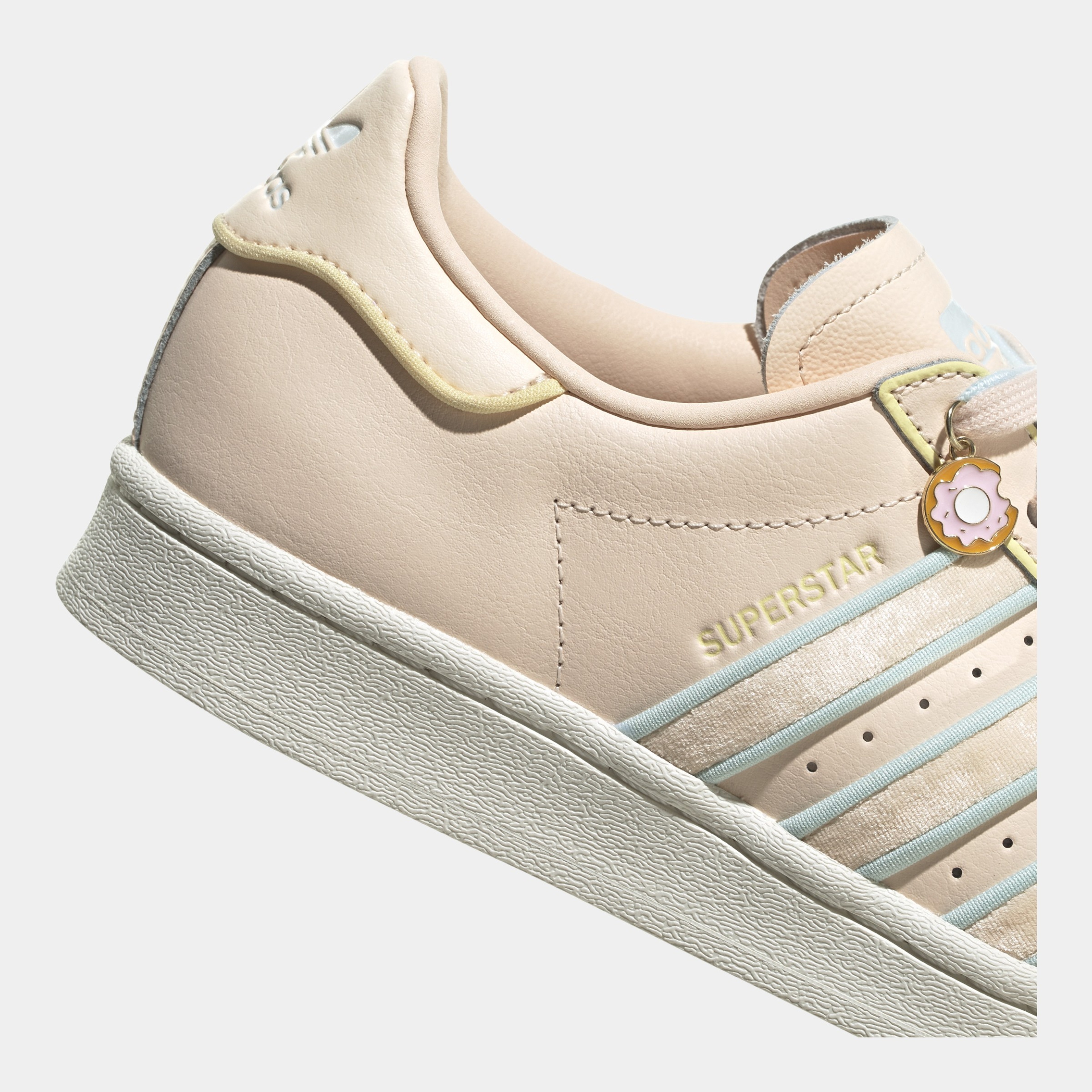 adidas Superstar ''Recycled Badges'' Kadın Spor Ayakkabı