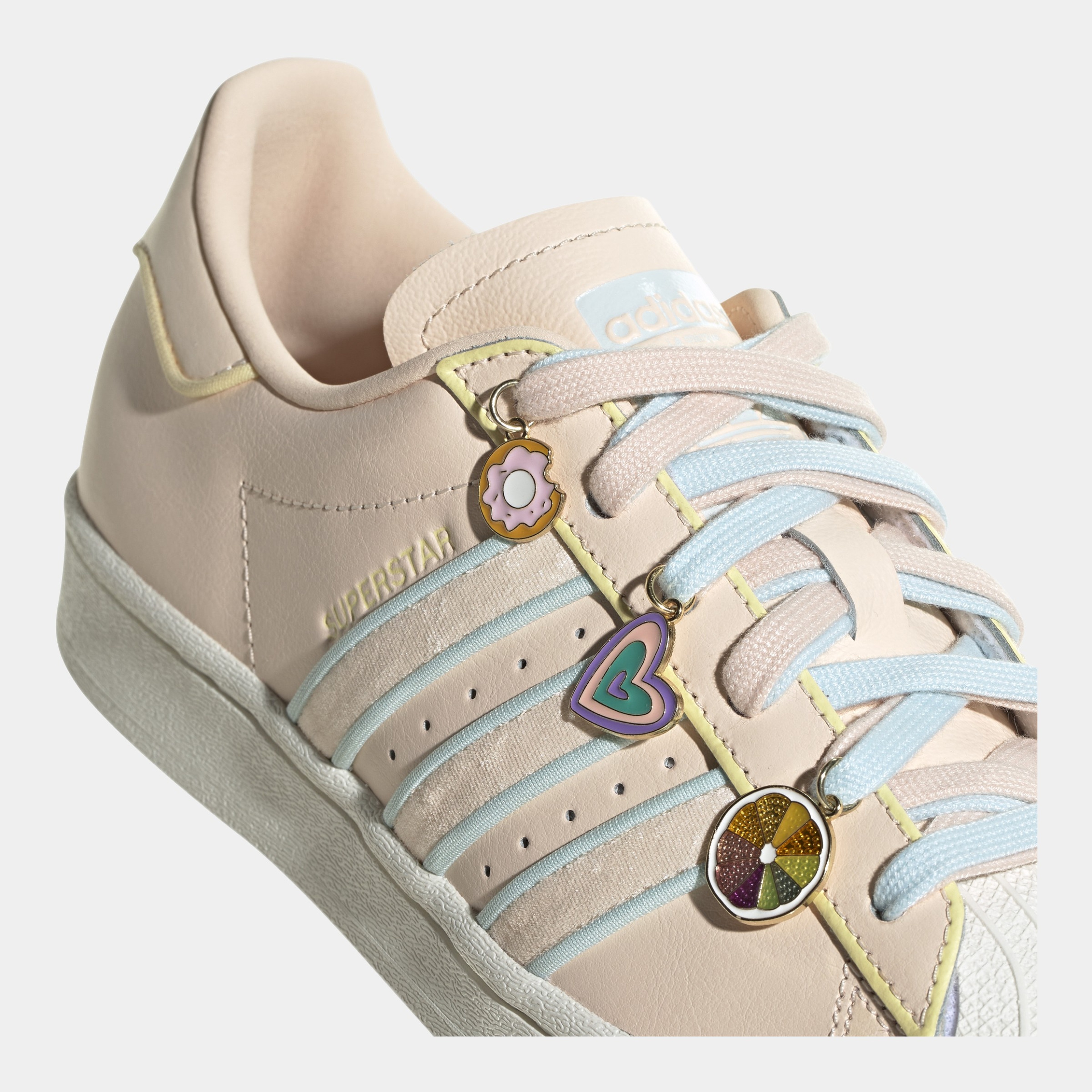 adidas Superstar ''Recycled Badges'' Kadın Spor Ayakkabı