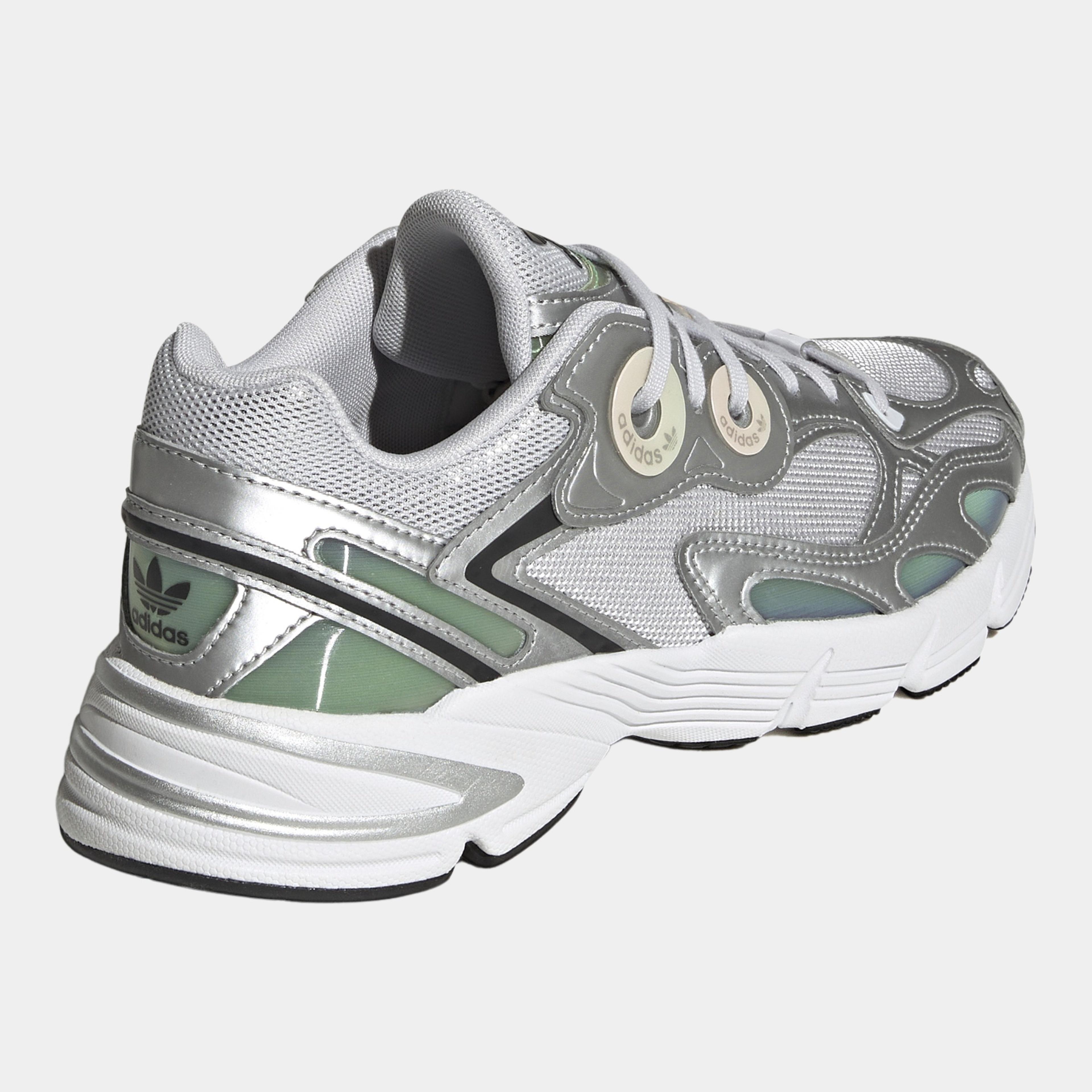 adidas Astir ''Metallic'' Kadın Spor Ayakkabı