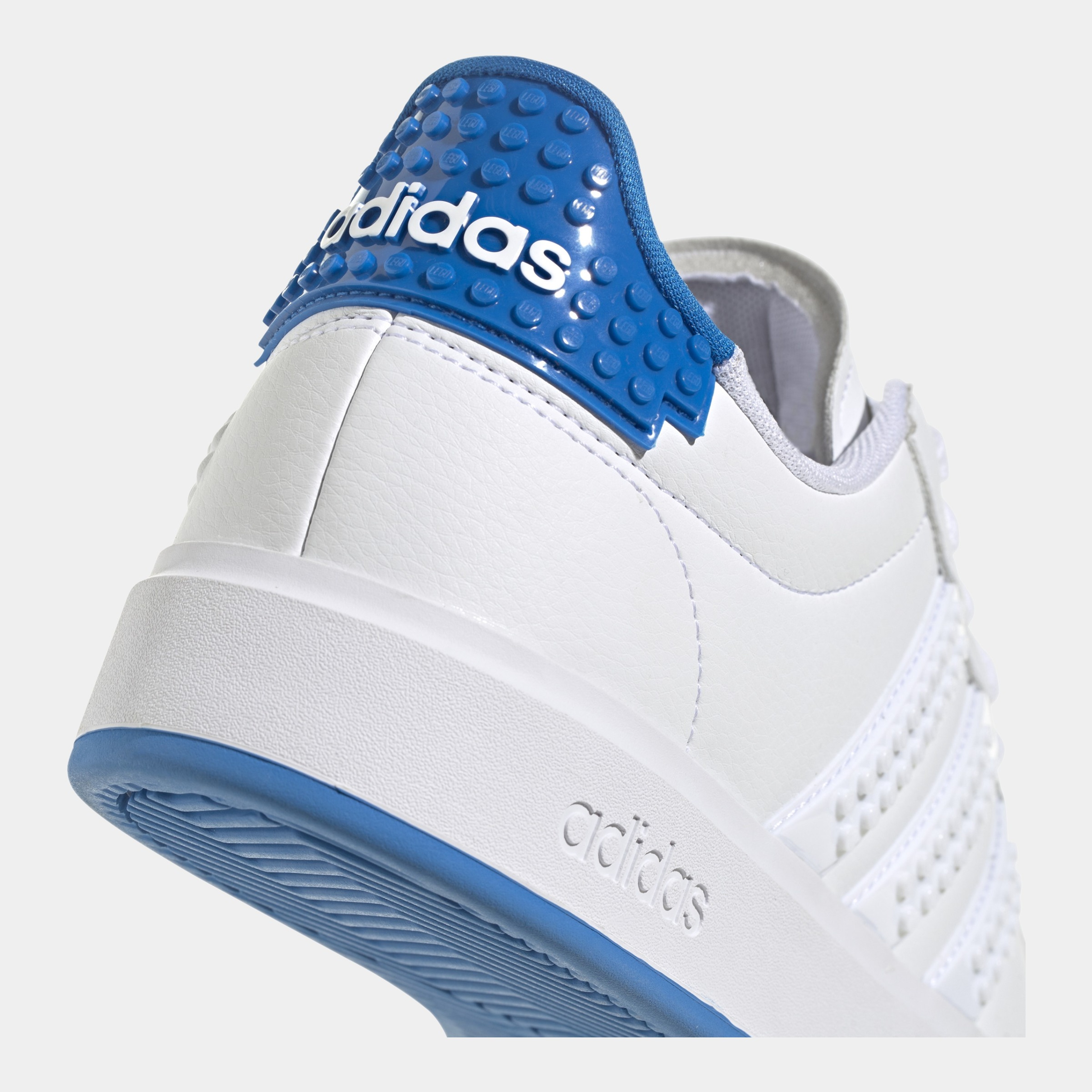 あお 国内5月7日発売予定】レゴ × アディダス オリジナルス ZX 8000 全6色