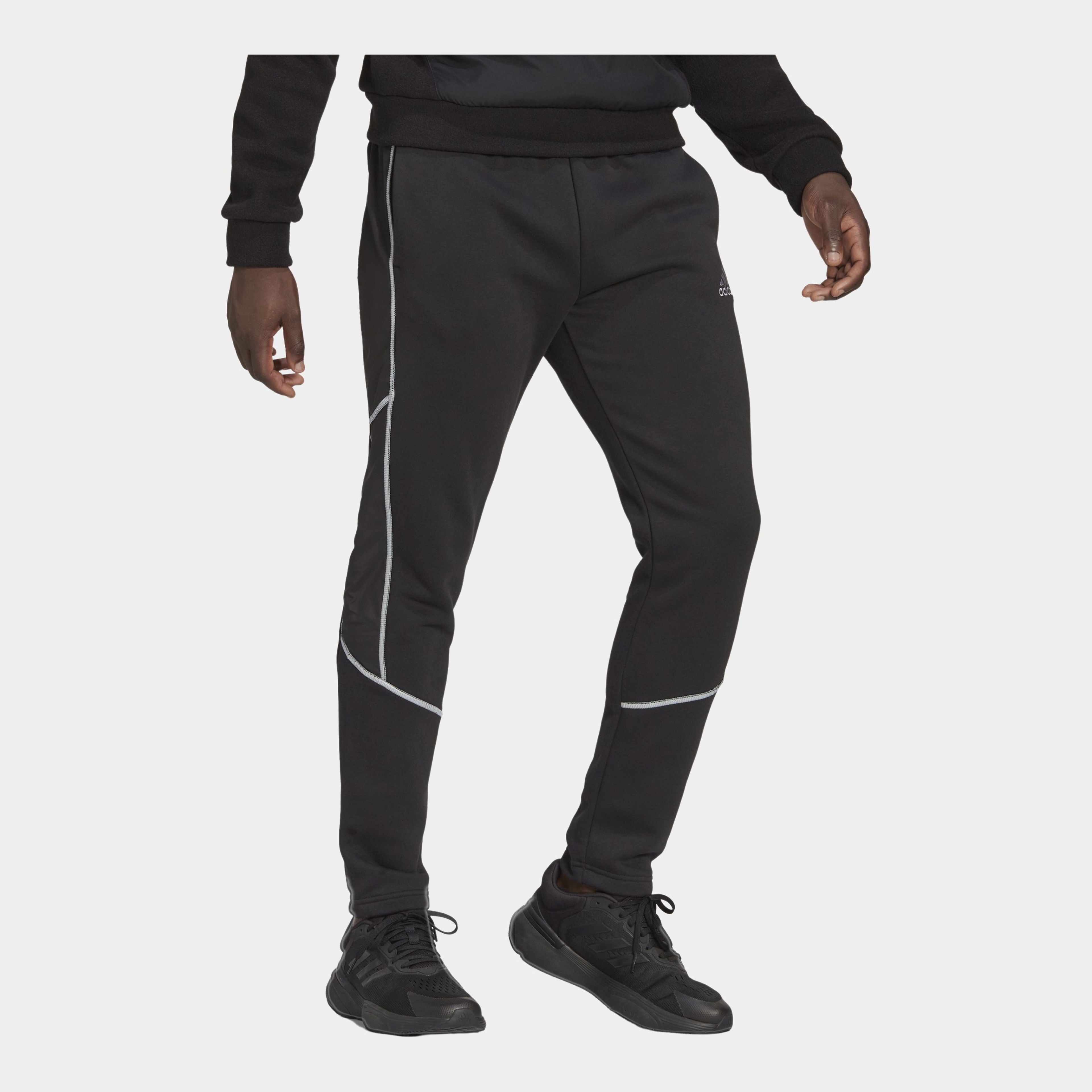 adidas Essentials Reflect-in-the-Dark Fleece Erkek Eşofman Altı