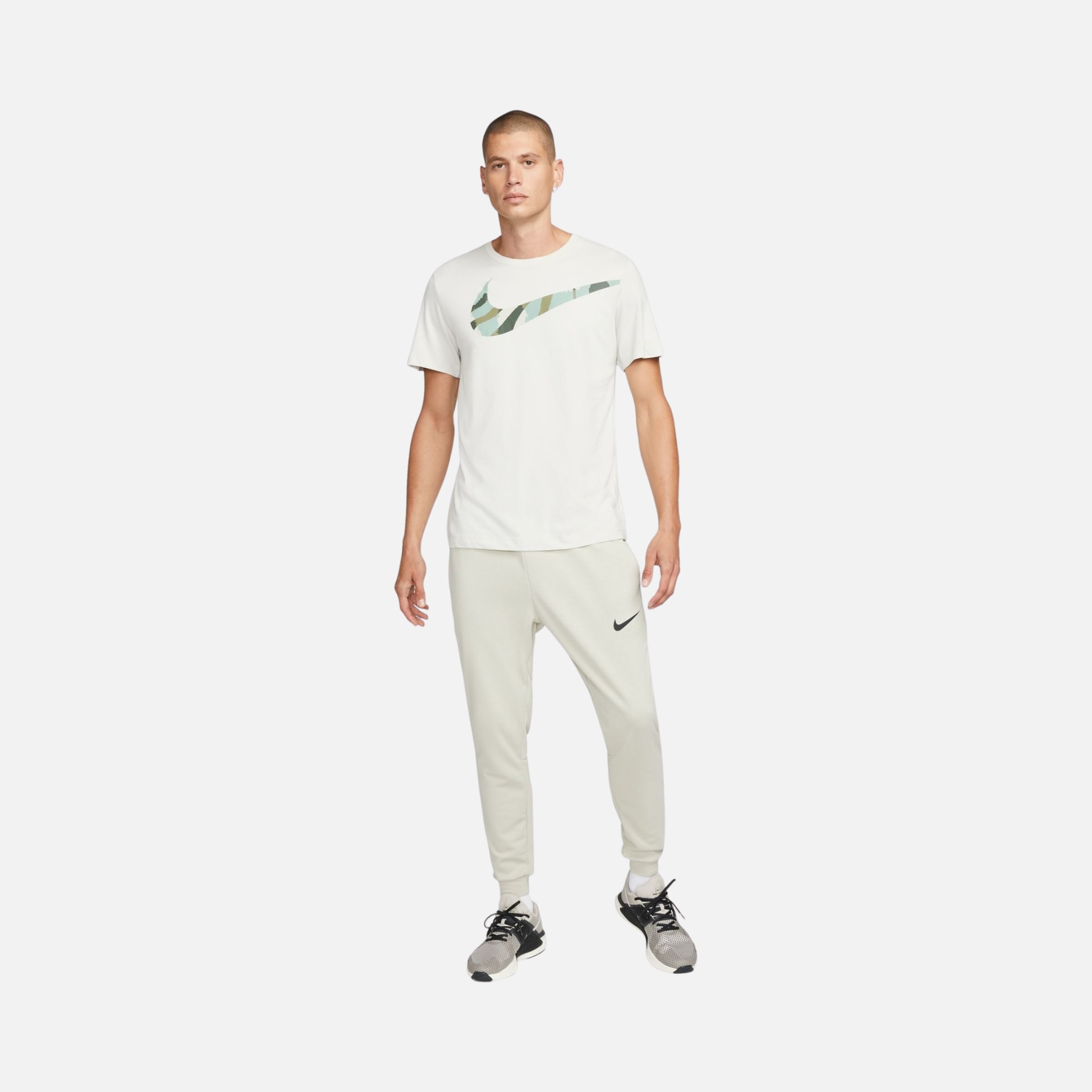 Nike Dri-Fit Tapered Training Erkek Eşofman Altı