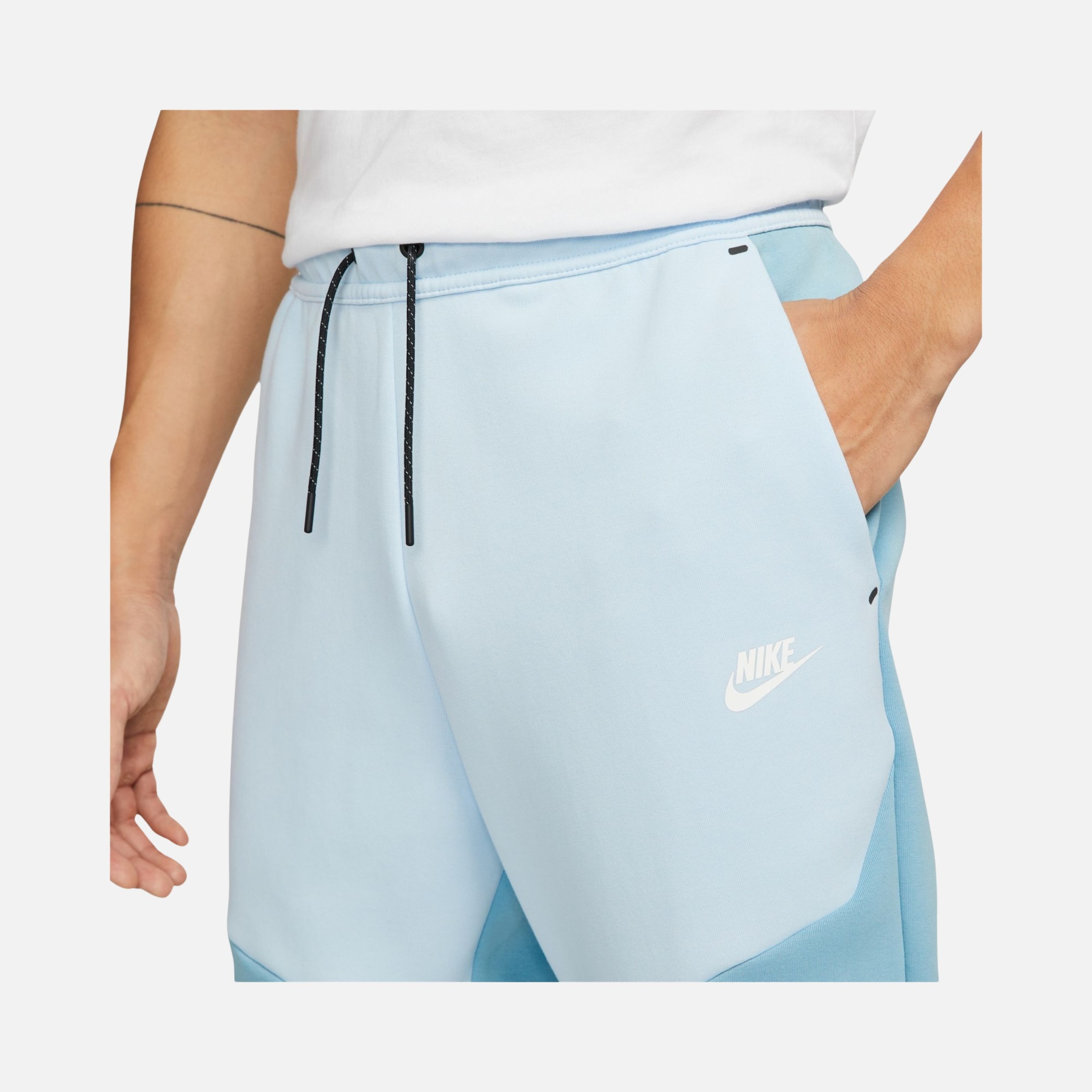 Nike Sportswear Tech Fleece Jogger Erkek Eşofman Altı