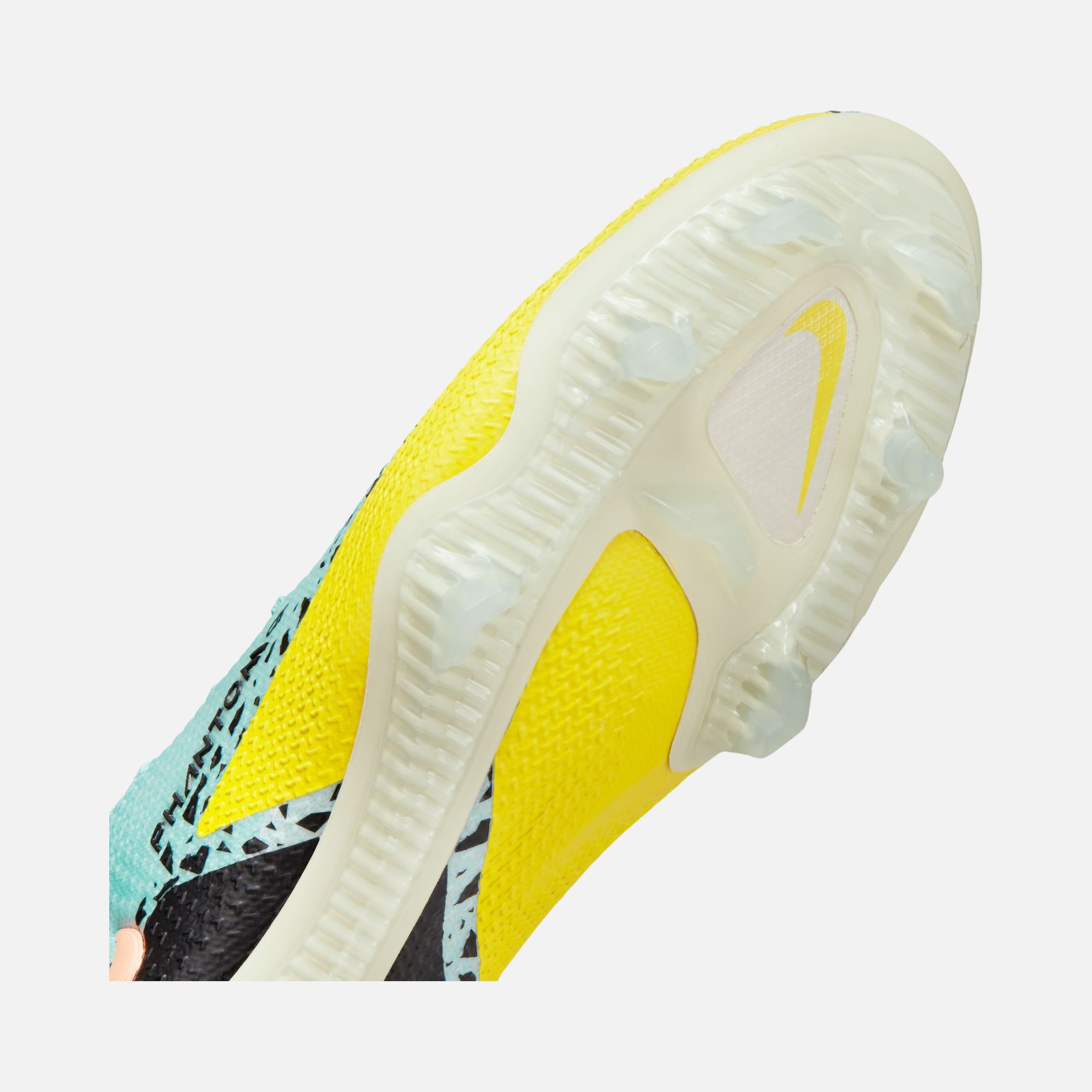 Nike Phantom GT2 Elite FG Firm Ground Erkek Krampon