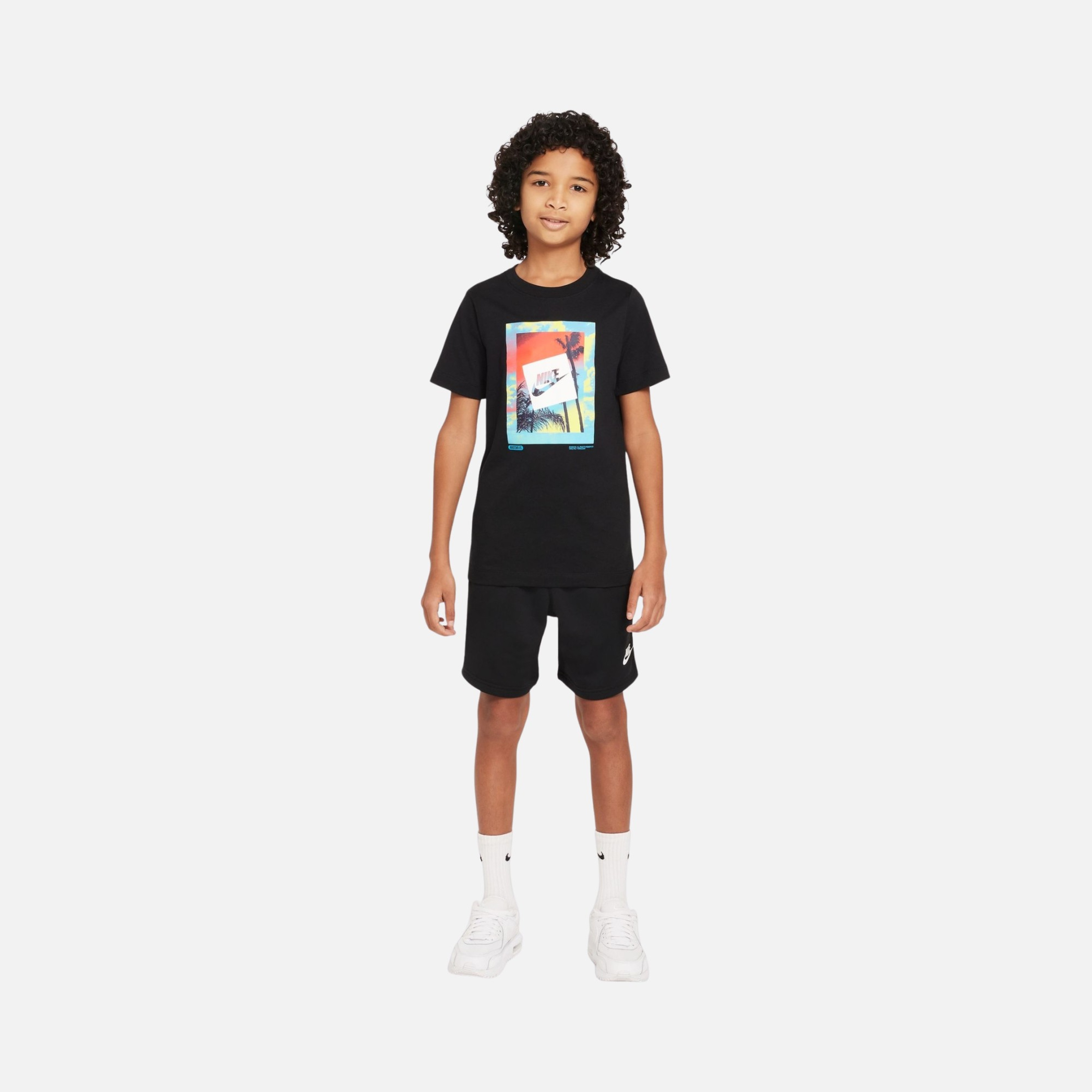 Nike Sportswear Photo 1 Graphic Short-Sleeve (Boys') Çocuk Tişört