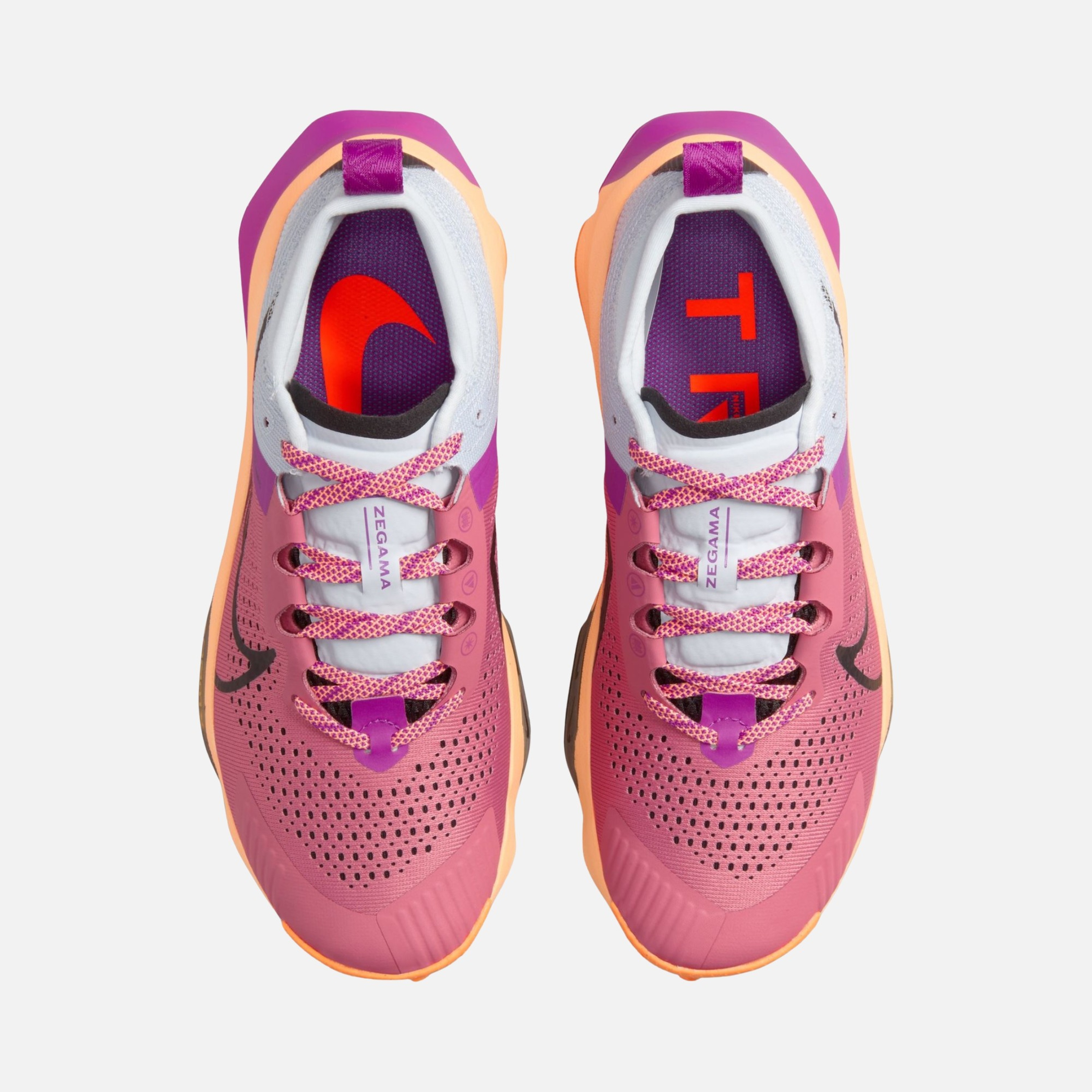 Nike ZoomX Zegama Trail-Running Kadın Spor Ayakkabı