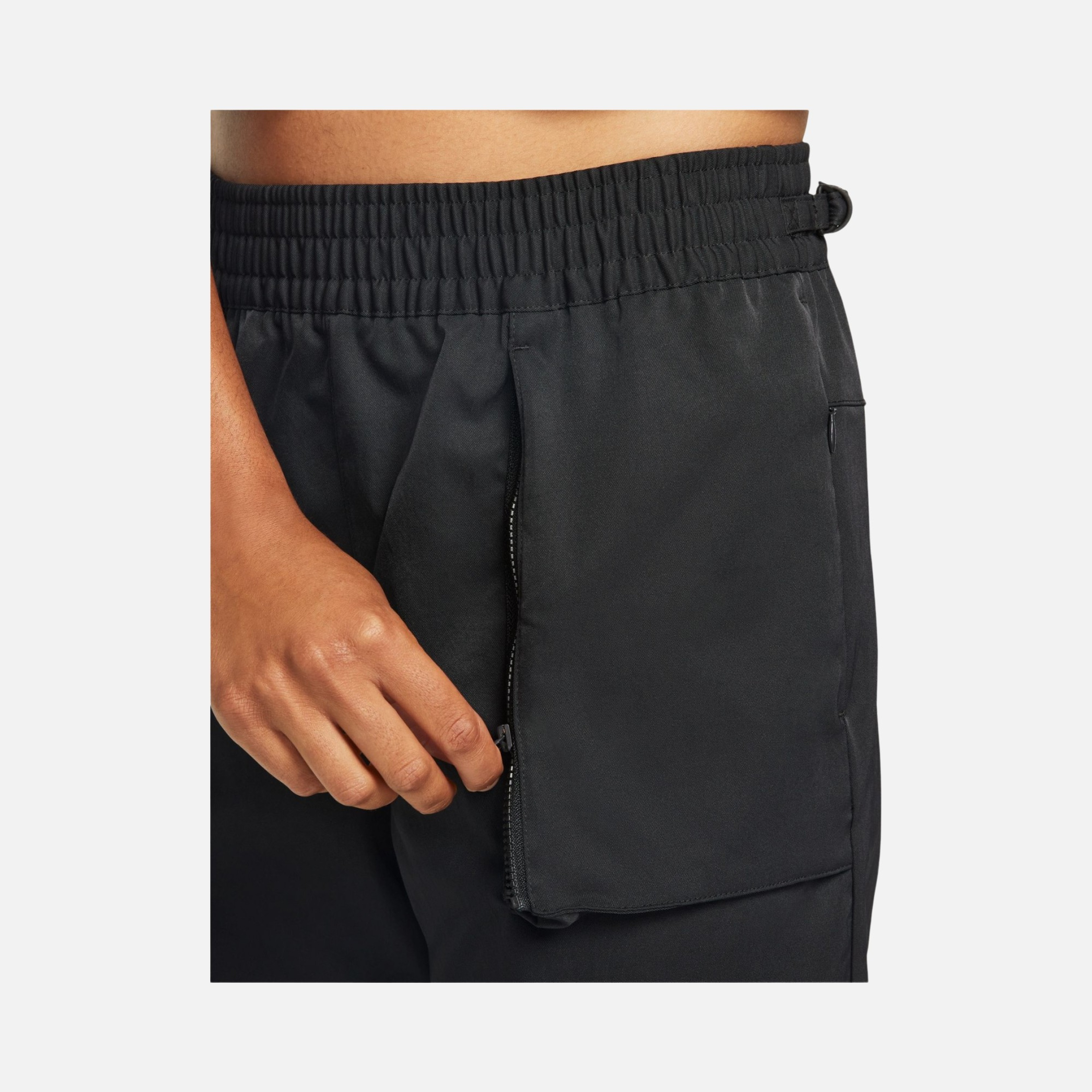 Nike Sportswear Dri-Fit Tech Pack Woven Mid-Rise Kadın Eşofman Altı